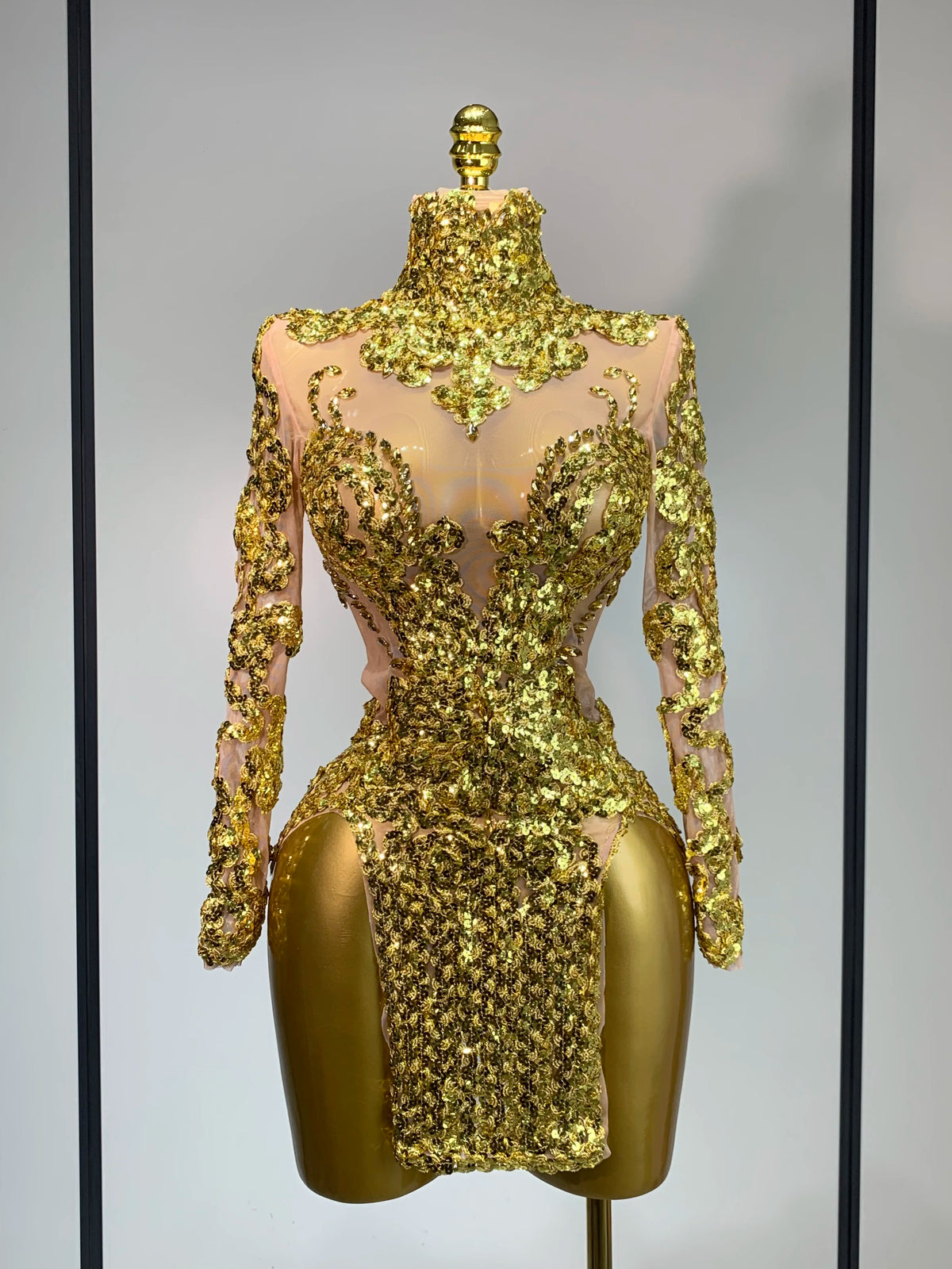 Sparkly Silver Gold Sequins Short Dress Sexy High Slit Women Nightclub Evening Party Dress Birthday Singer Stage Show Outfit