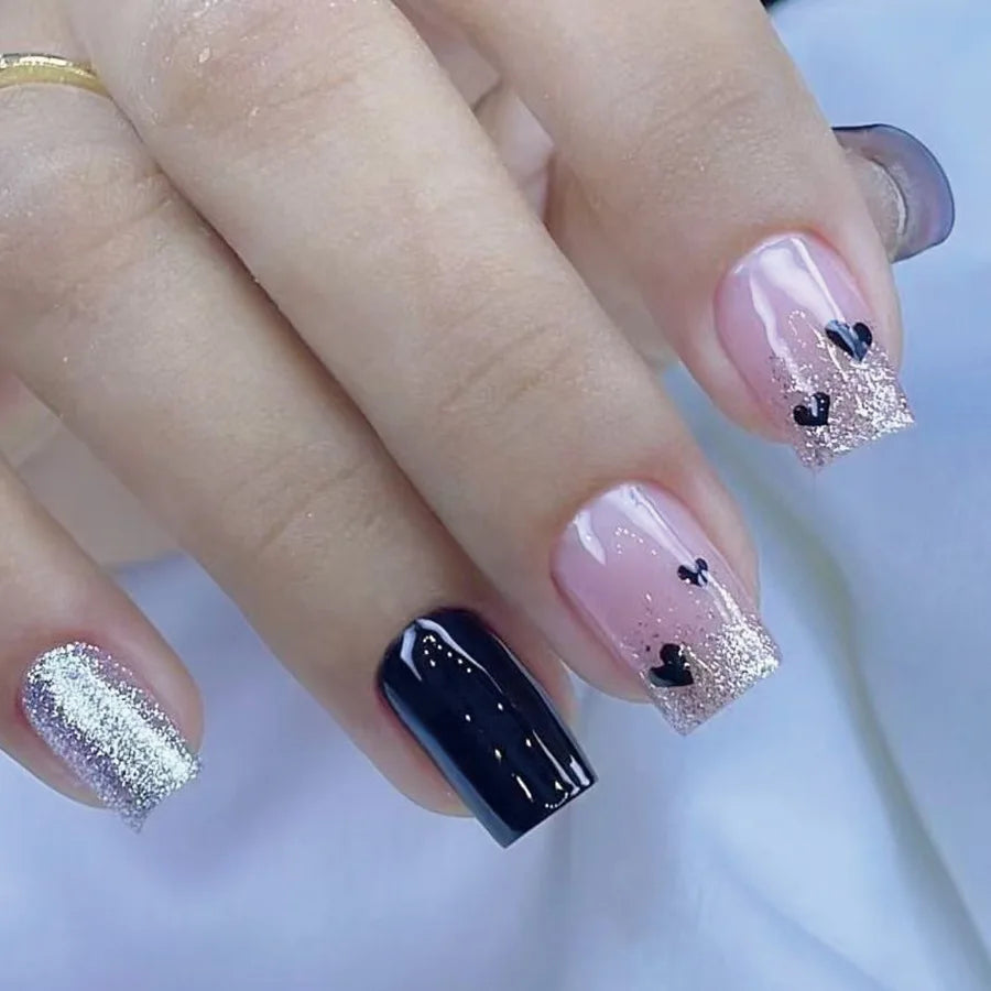 24Pcs Short Glitter False Nails Black Red Sweet Cool Press on Nails Love Valentine Wearing Nail Art Full Cover French Fake Nail