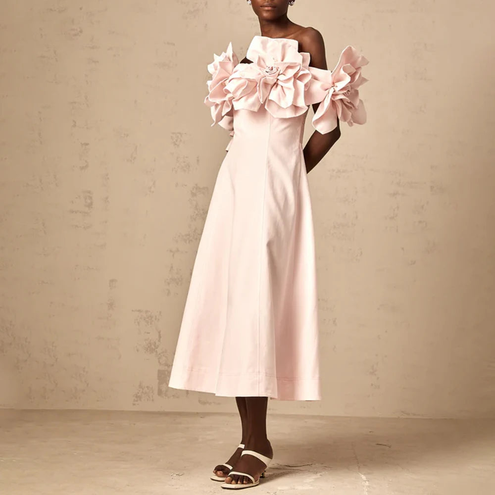 TWOTWINSTYLE Solid Slimming Elegant Dresses for Women Strapless Off Shoulder Patchwork 3D Flowers Fashion Dress Female Clothing