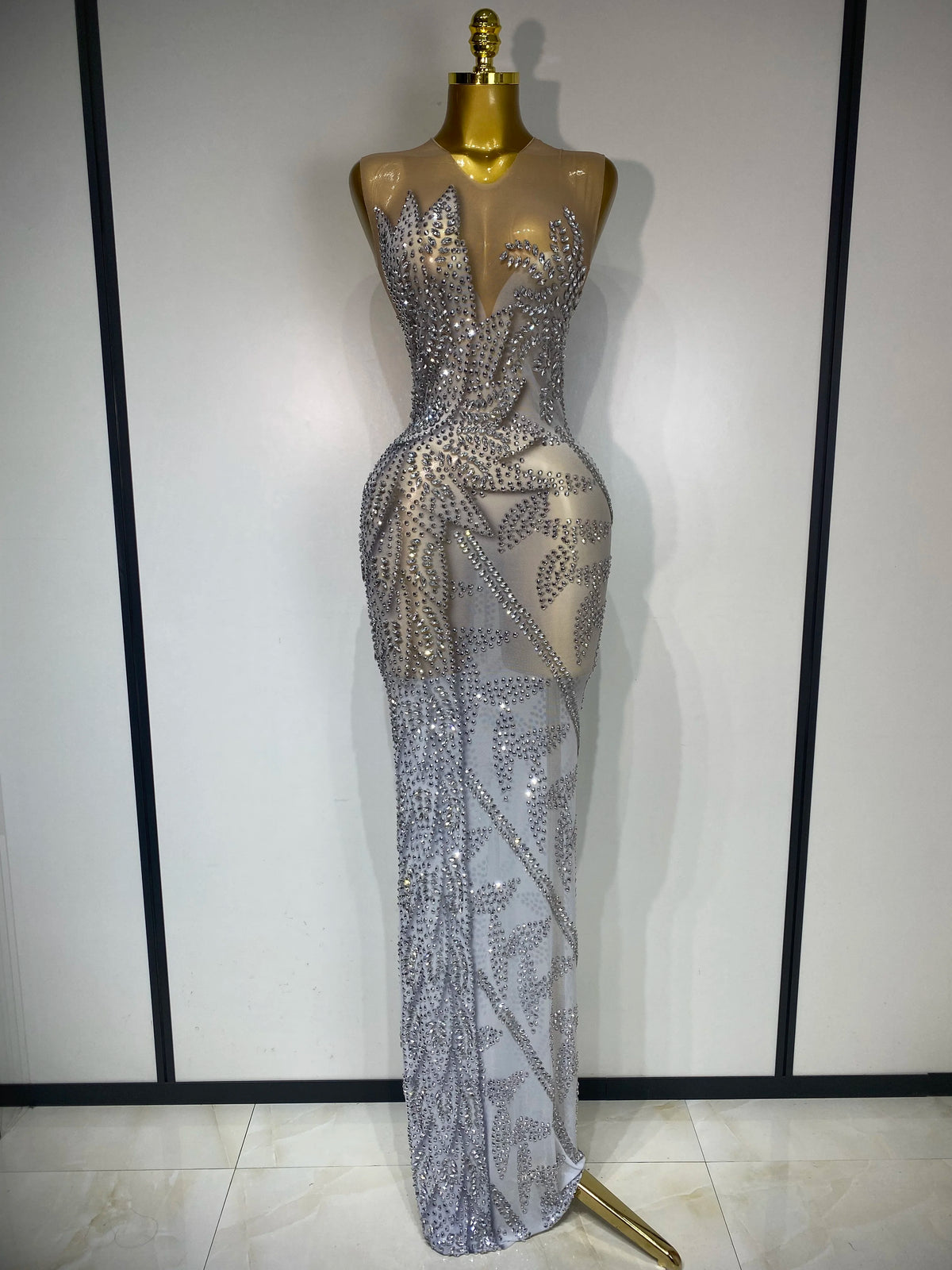 Luxury Rhinestone Sleeveless Silver Long Dress Women Sexy Mesh See Through Evening Prom Birthday Photo Shoot Singer Stage Outfit