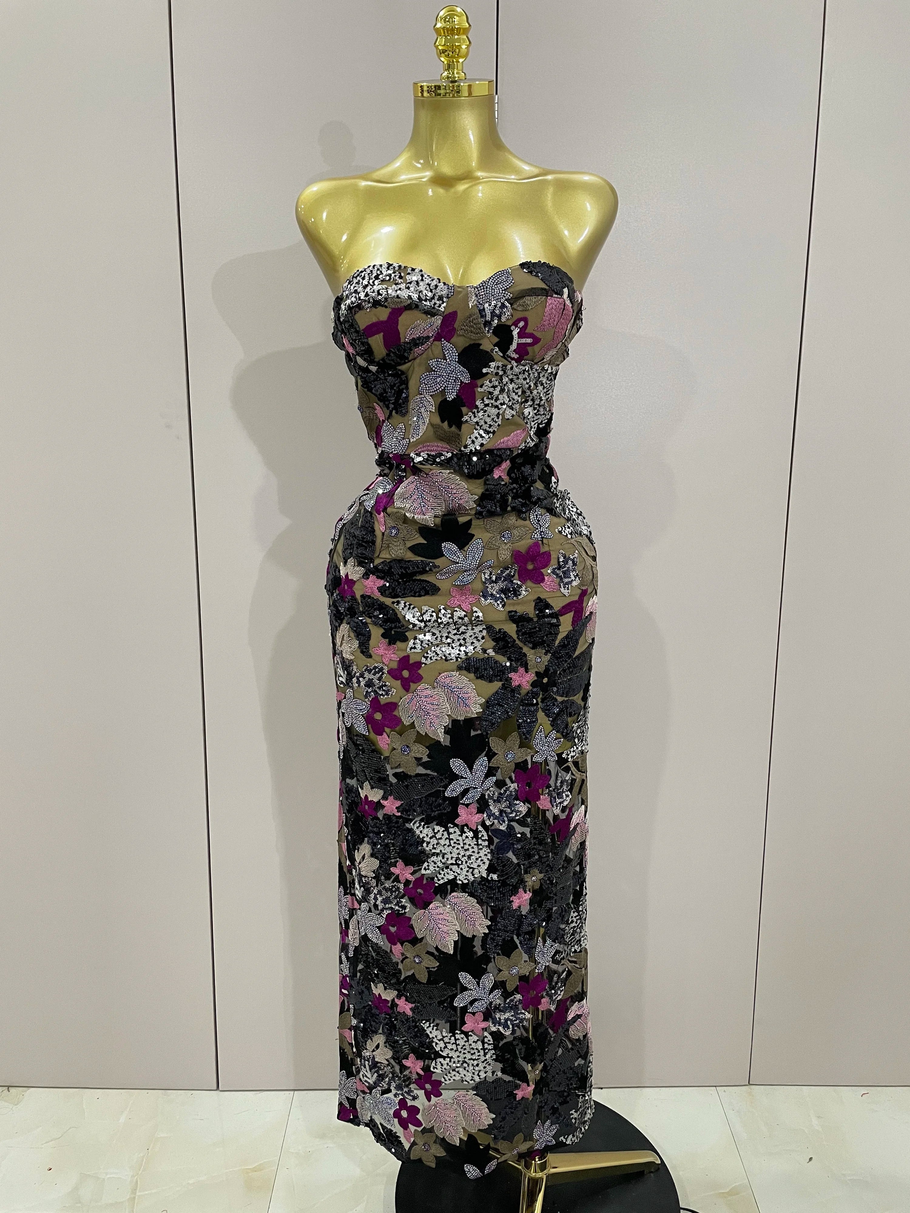 2025 New Sexy Strapless Floral Sequin Long Dress Women Sequins Flower Backless Long Slim Dress Evening Party Runway Gown Dress