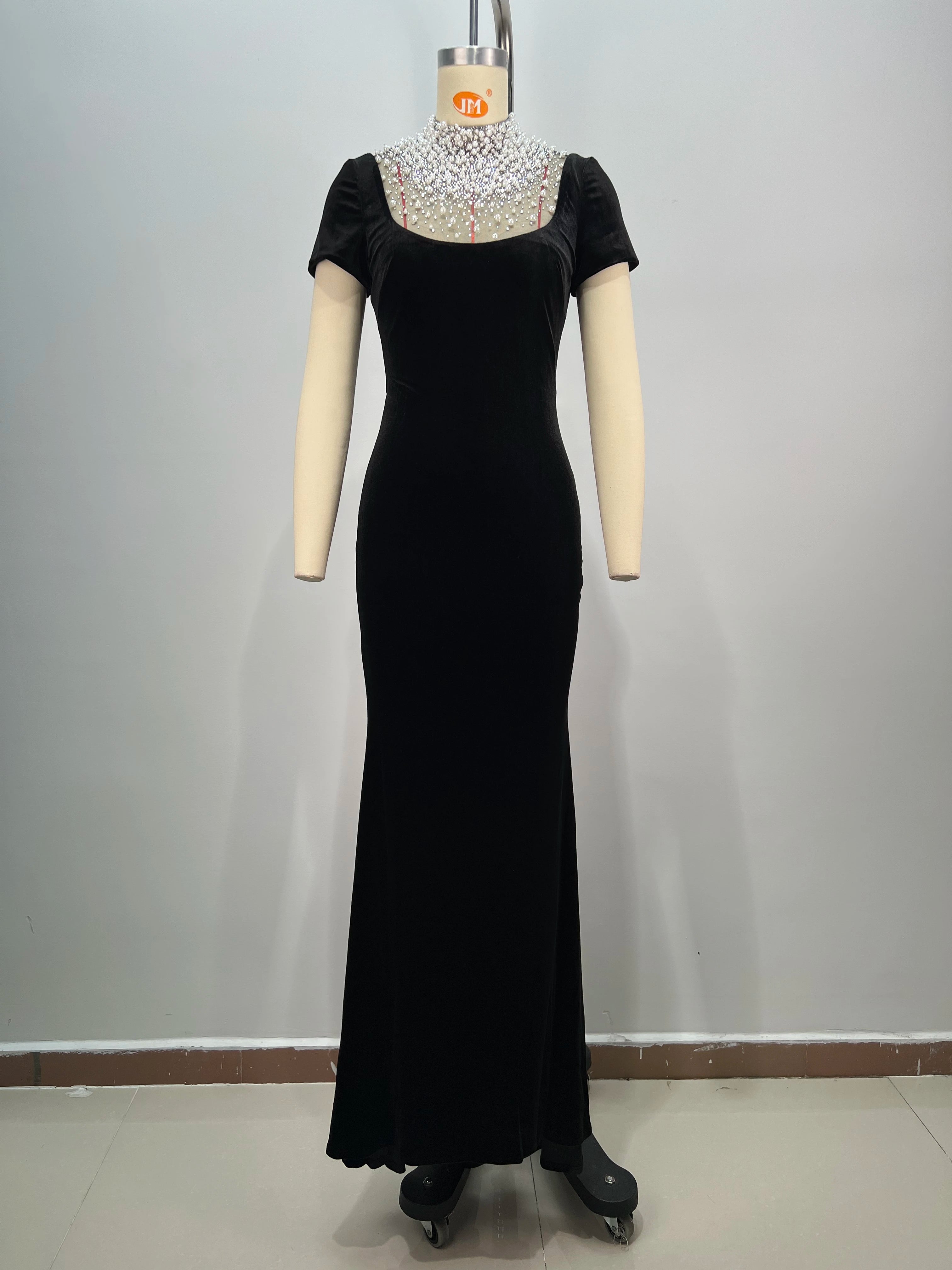 High Quality Women Short Sleeve Pearl Beading Velvet Bodycon Long Dress Elegant Evening Party Celebrate Cocktail  Dress