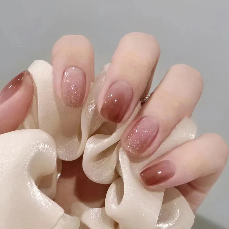 24Pcs Minimalist Short Square False Nail Solid White Color Press on Nails Wearable Reusable Fake Nails Tips for Women Girls 2025