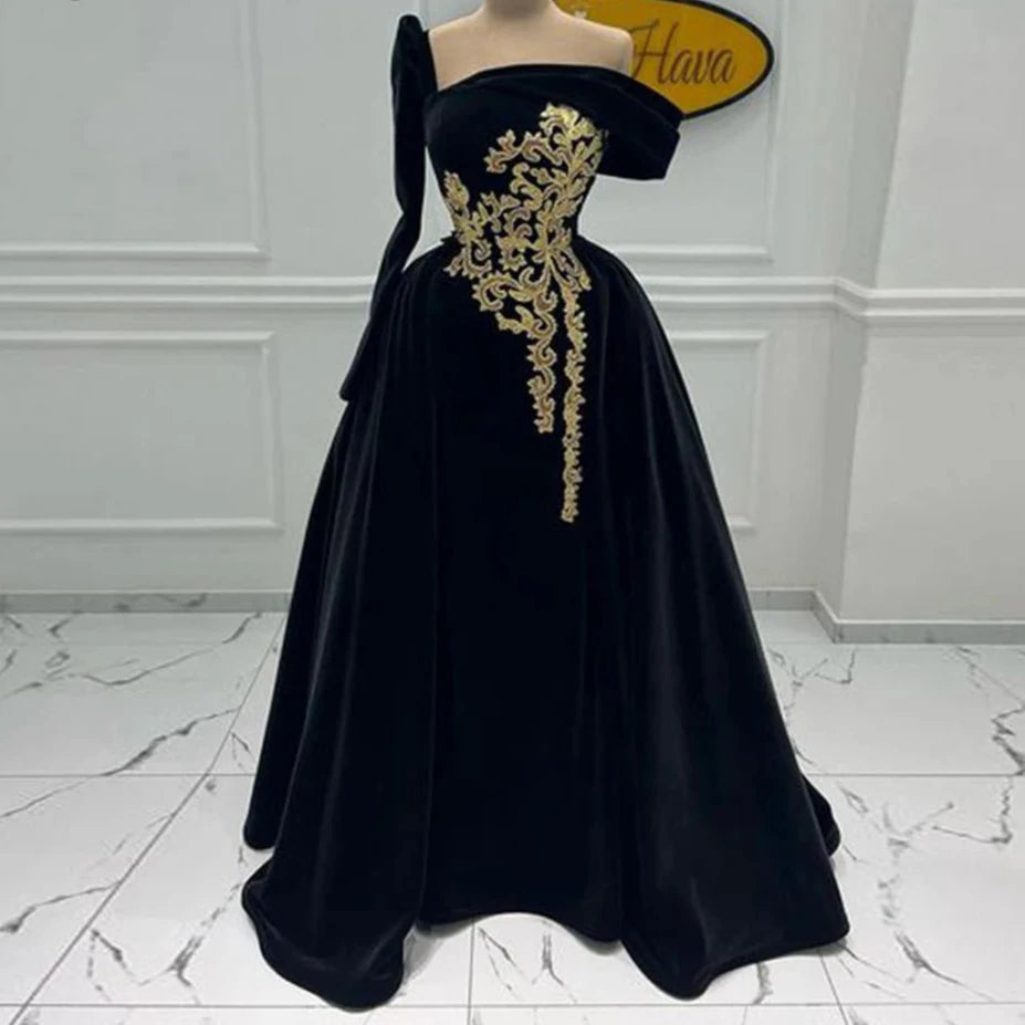 Moroccan Kaftan Evening Dresses Dubai Abaya Arabic Gold Appliques One Sleeve Caftan Dress Elegant Special Occasion Gowns