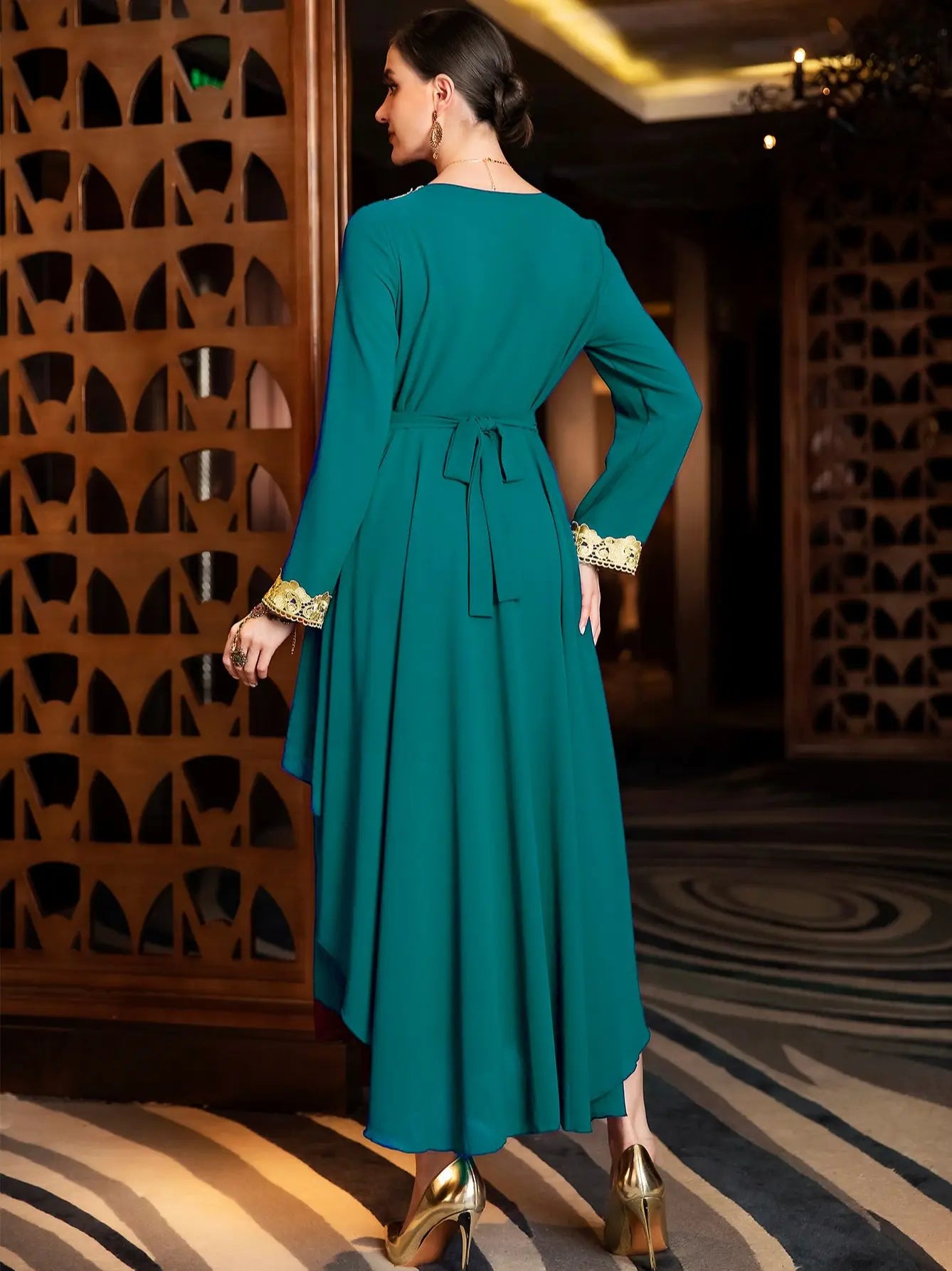 Doppelschicht Chiffon Asymmetrisches Maxikleid für Frauen Corban Eid al Adha 2023 Chic Spitze Trim gegen Hals Langarm Arabische Dubai Robe