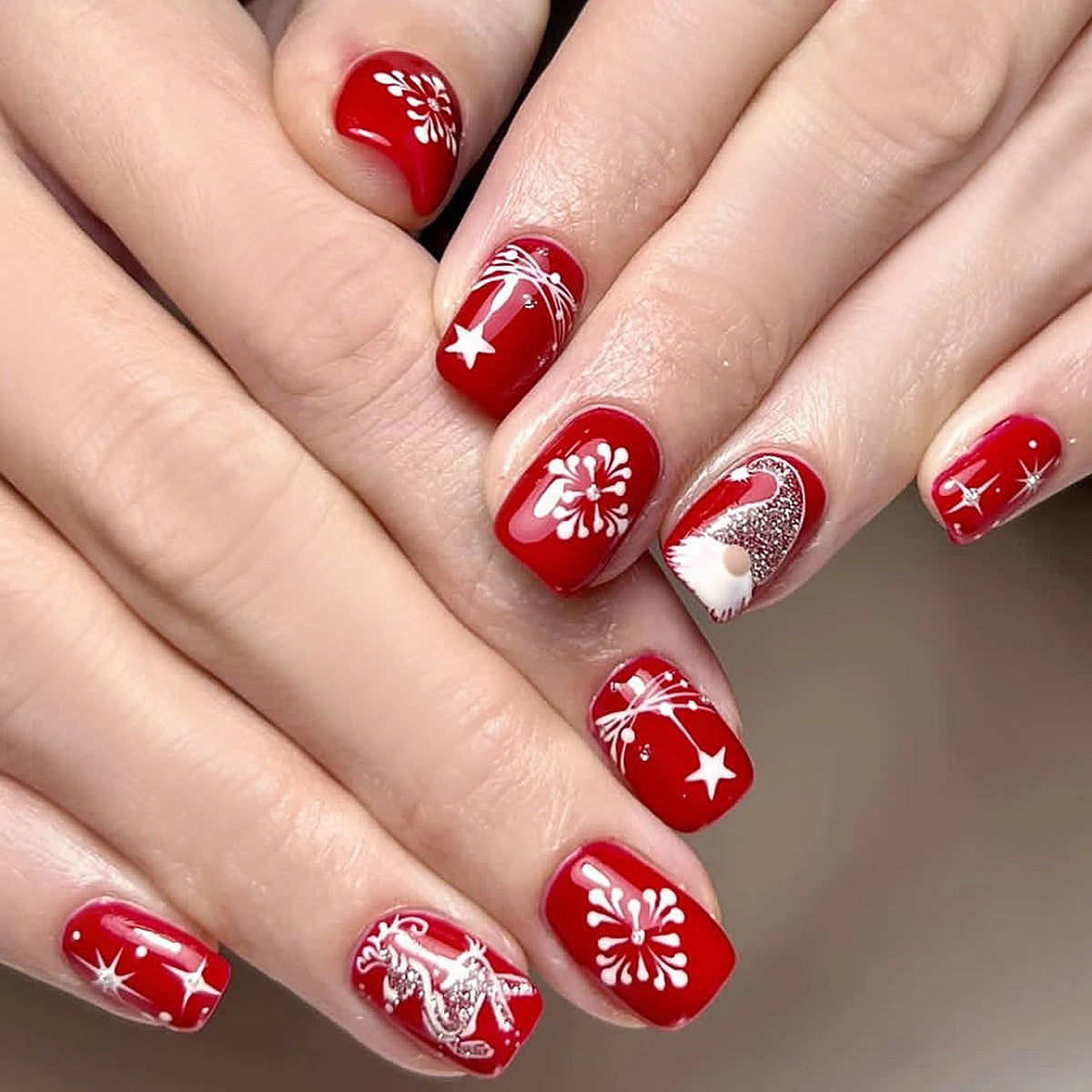 Short Square Press On Nails for Christmas Party, 24Pcs Red Fake Nails Deer/Snowflake/Star Printed Wearable Fake Nails Art