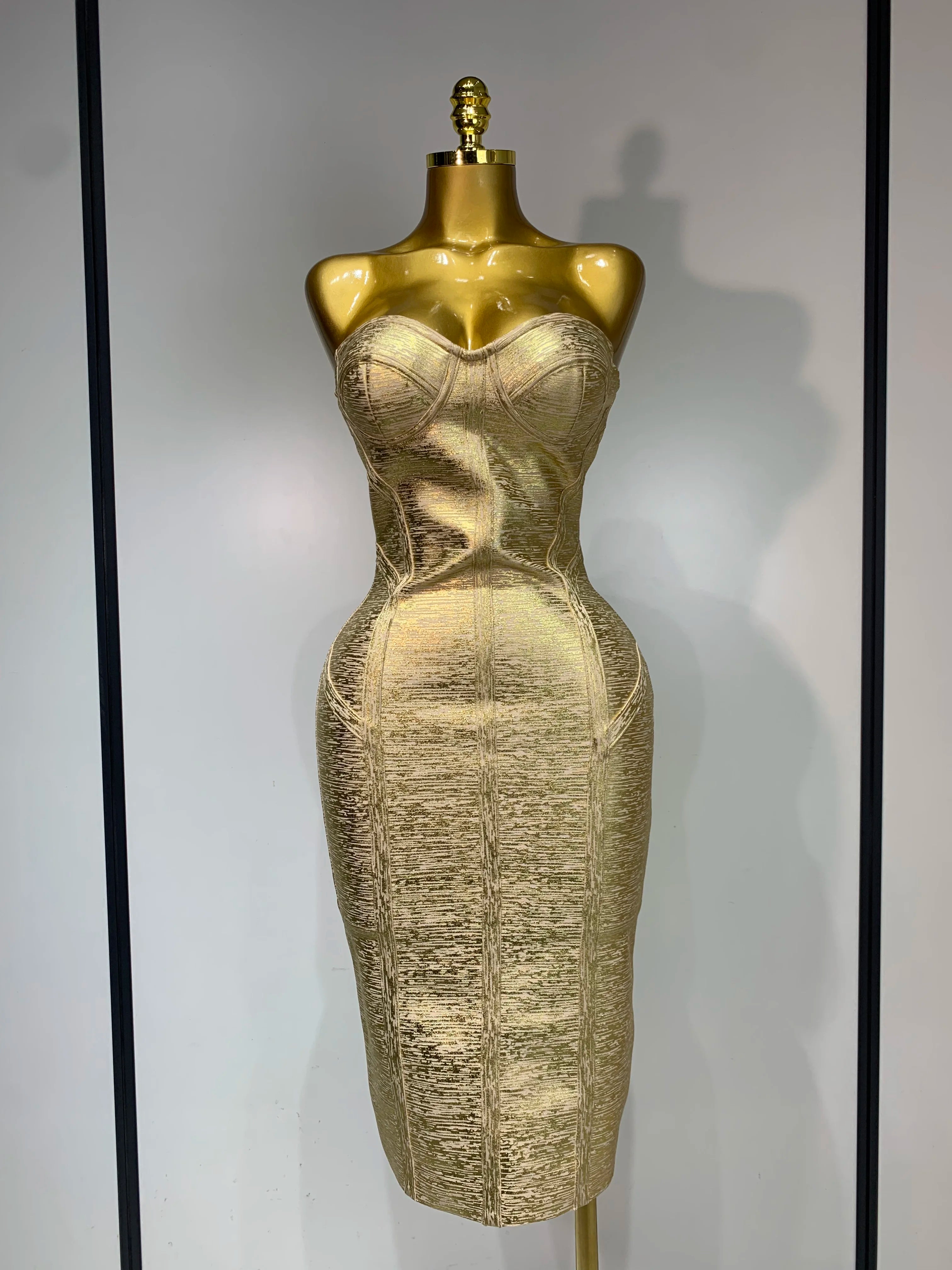 2025 New Women Sexy Strapless Black Foil Color Bodycon Bandage Dress Fashion Celebrate Evening Party Luxury Birthday Dresses