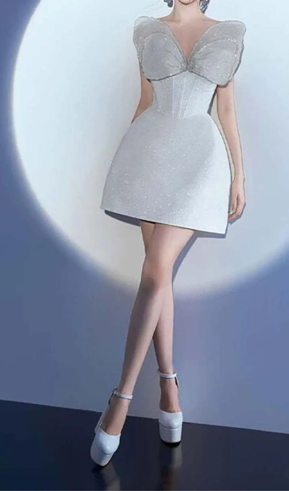 White Color Women Sleeveless Sexy V-Neck A-Line Mini Dress Fashion Birthday Party Celebrate Girls' Vacation Outfit