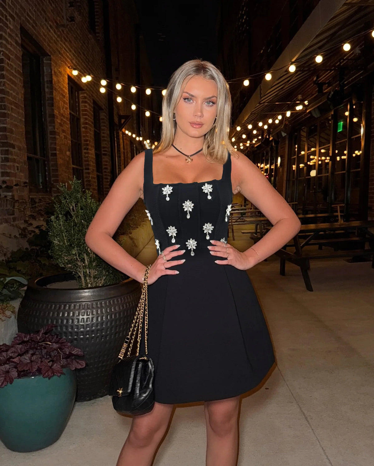 High Quality Women Sleeveless Sexy Square Collar A-Line Bodycon Mini Dress Fashion Celebrate Birthday Party Evening Dress