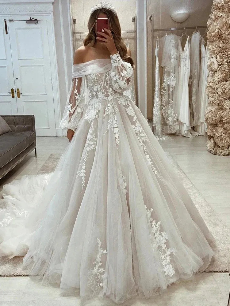 Exquisite Lace Off The Shoulder Wedding Dresses A Line Appliques Long Sleeves Princess Boho Bridal Gowns Vestidos De Novia WHITE CHINA