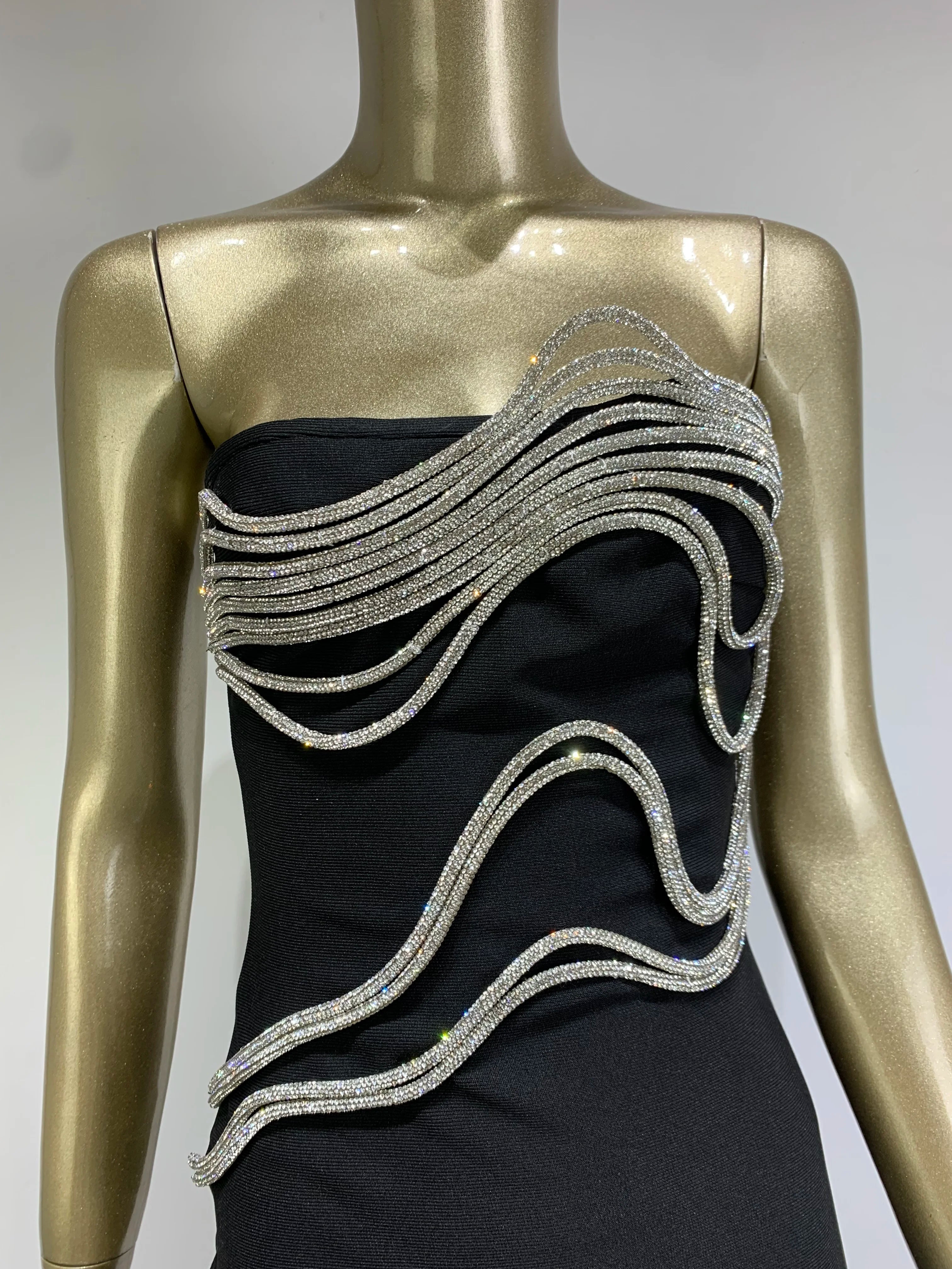 Women Celebrity Sexy Strapless Backless Diamonds Black Maxi Long Bodycon Bandage Dress Elegant Evening Club Party Dress