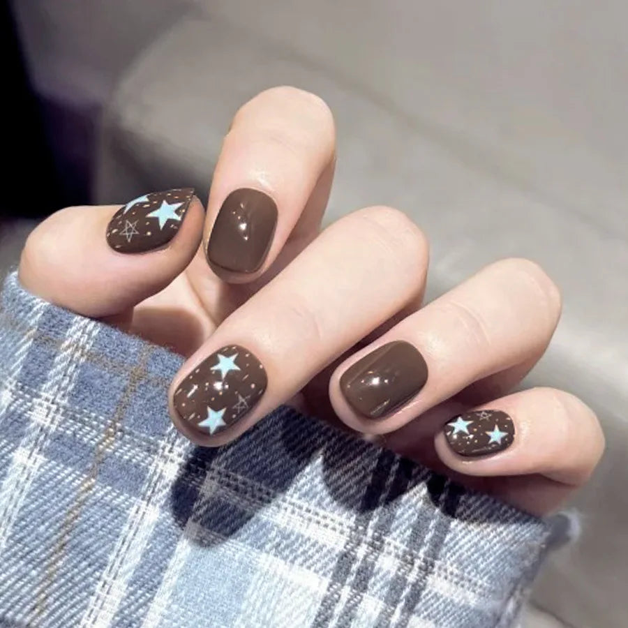 Y2K Black White Star Artificial Fake Nails Full Cover Short False Nail Removable Press on Nails for Women DIY Manicure 24Pcs