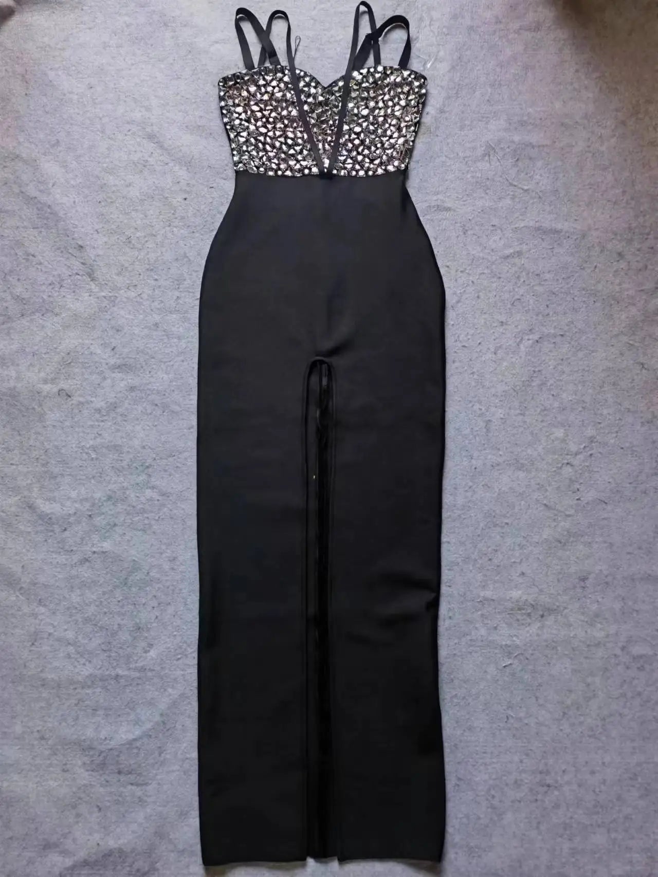 Celebrity Red Carpet Evening Party Dress Women Sleeveless Sexy Strap V-Neck Shinning Crystal Bodycon Long Bandage Dress