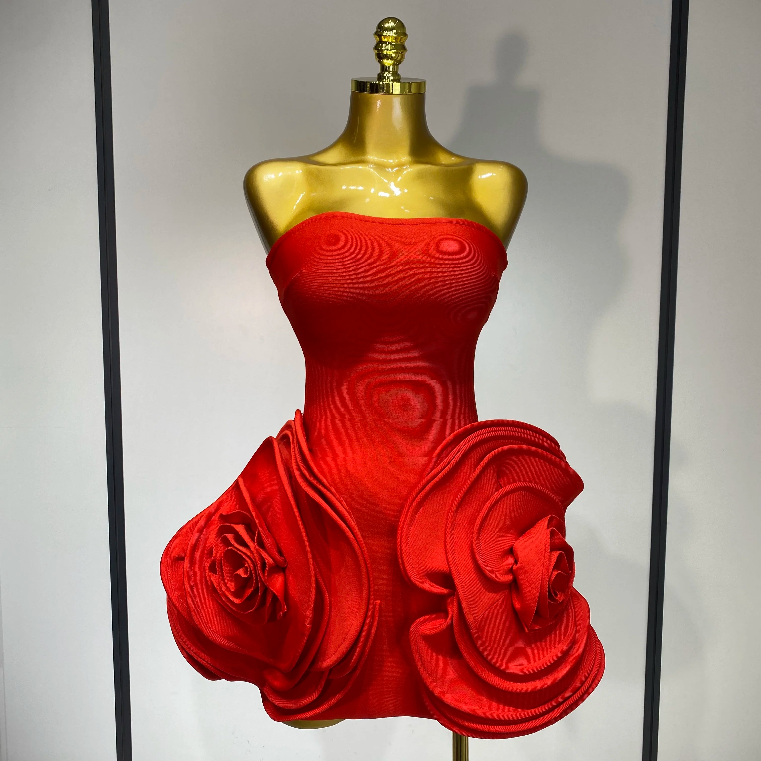 Celebrity Sexy Strapless Backless Flower Red Mini Bodycon Bandage Dress 2025 Knitted Elegant Evening Club Luxury Birthday Dress
