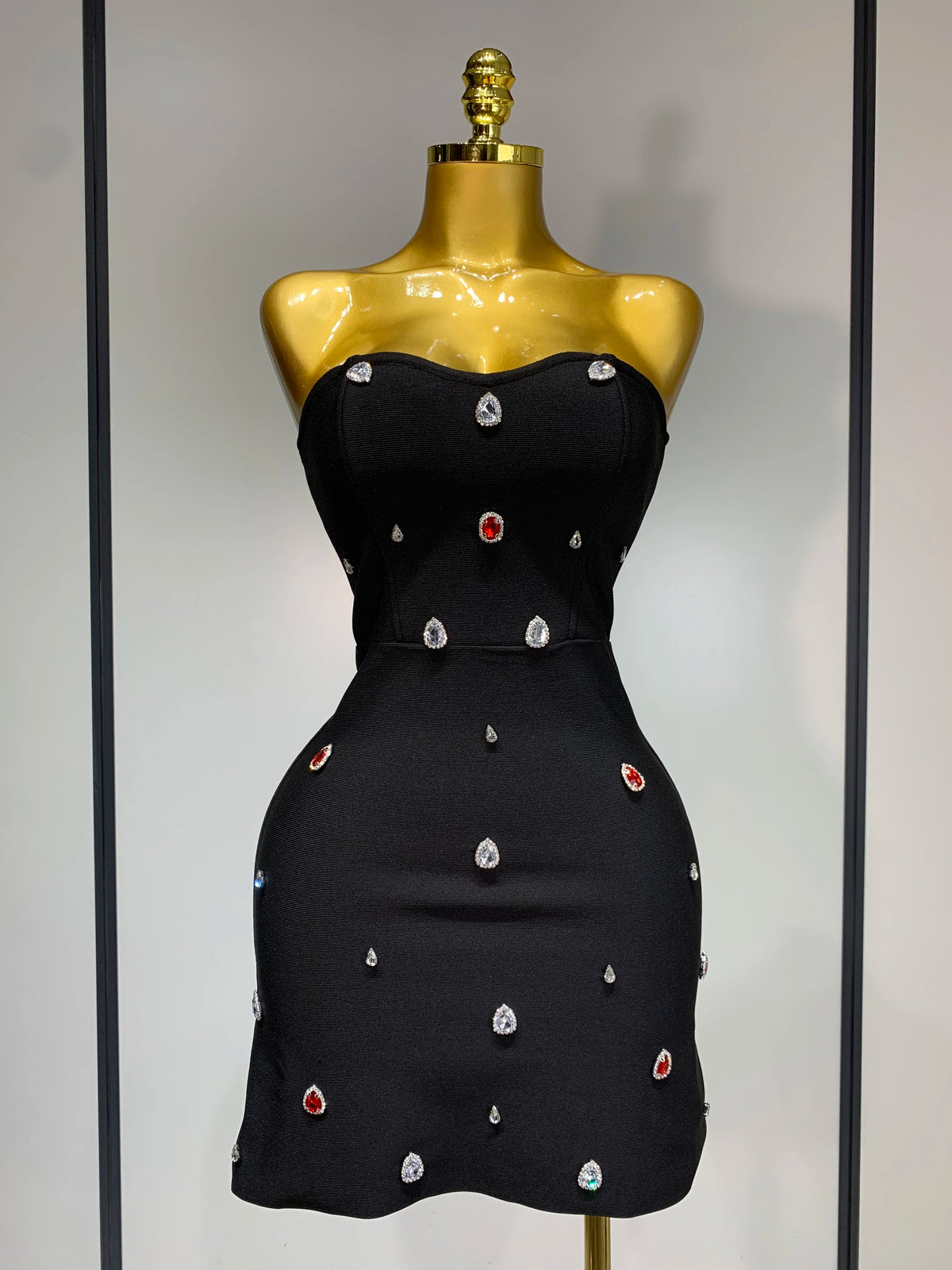 Women Sexy Strapless Colorful Crystal Bodycon Mini Bandage Dress 2025 New Spring Elegant Party Celebrate Birthday Outfit
