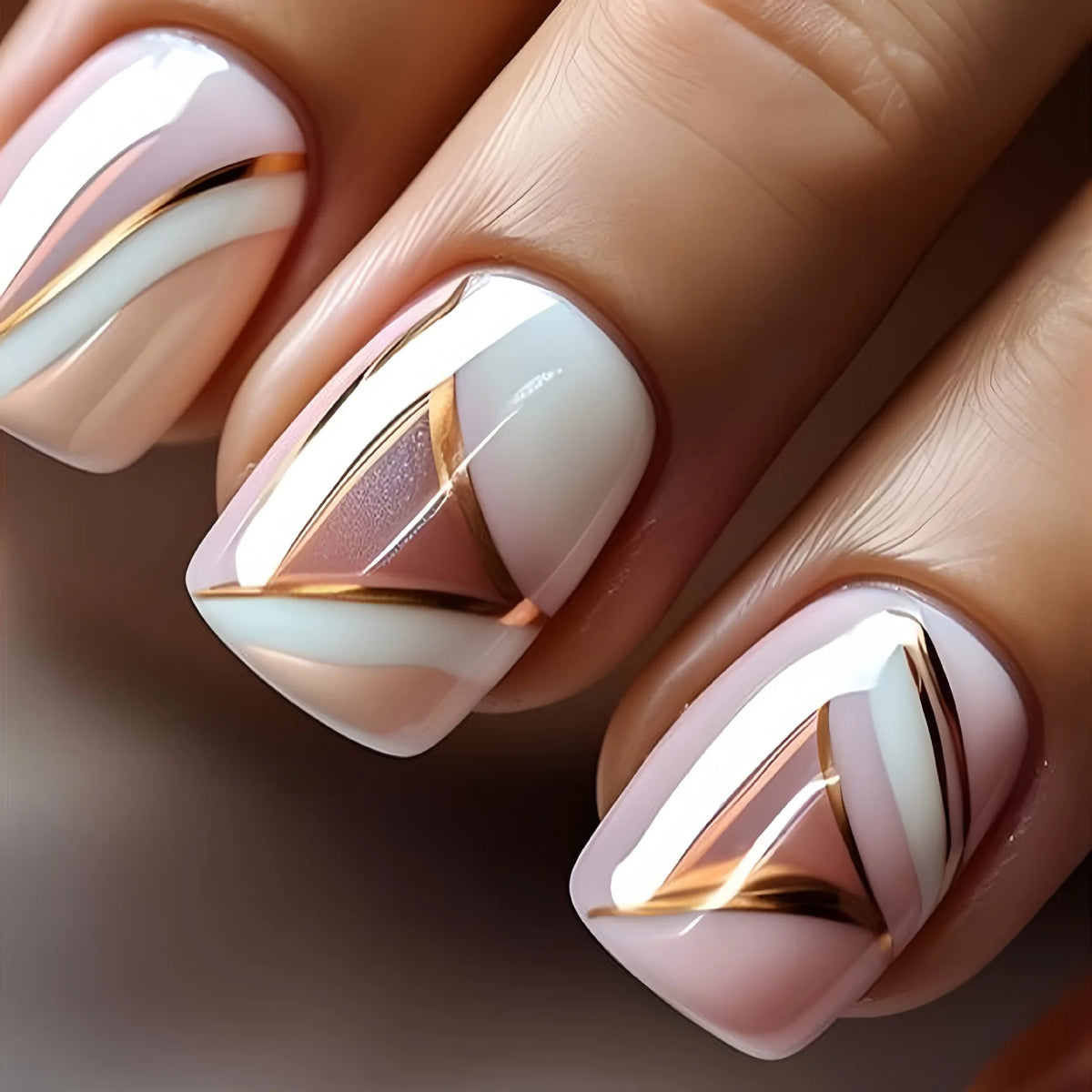 24pcs Short Square False Nails French Pink Sparkling Stripe Design Finished Nails Sweet Full Cover Detachable Press on Nail Tips