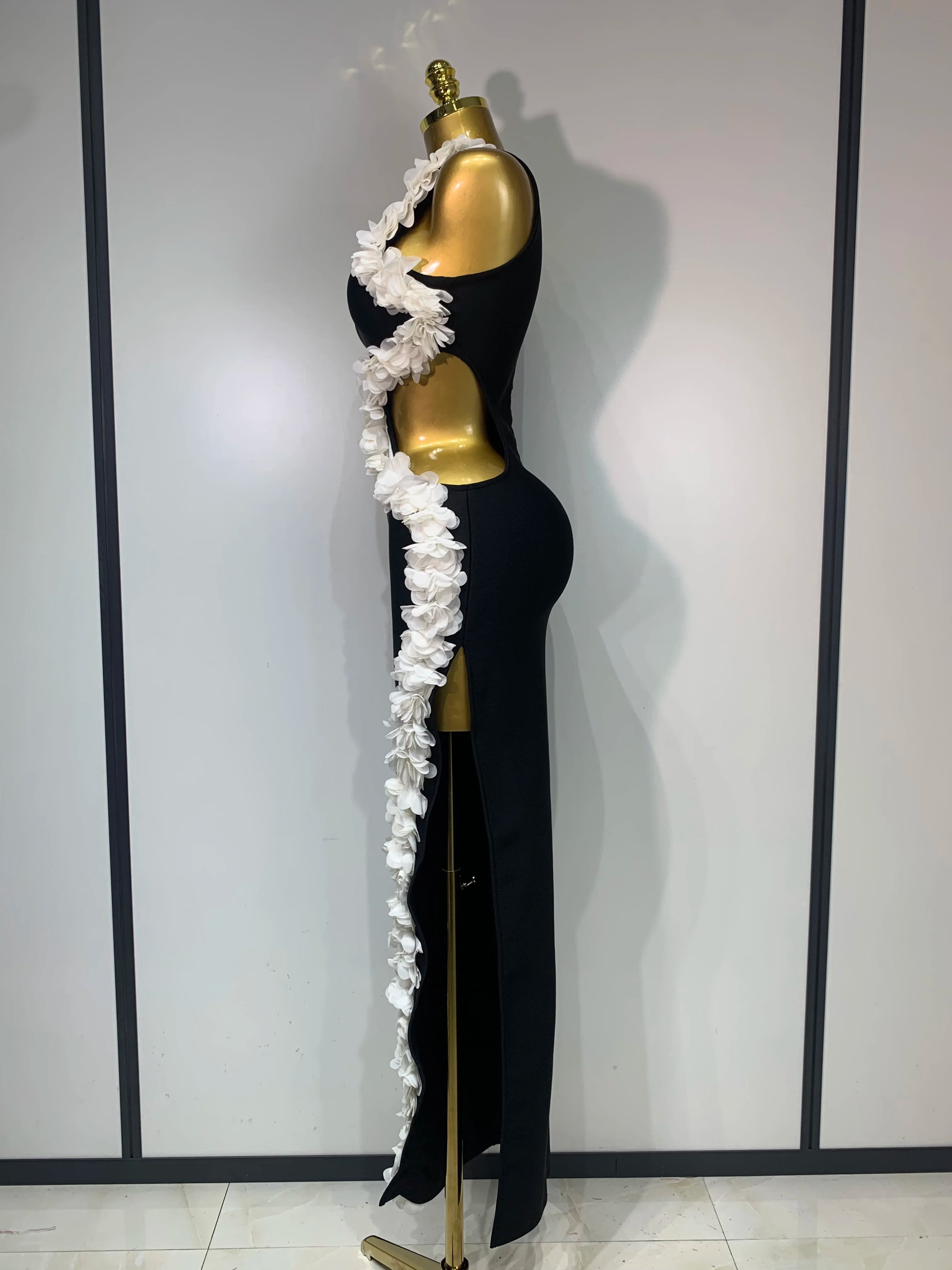 Women Sexy O Neck Flower Cut Out Maxi Long Bodycon Bandage Dress 2025 Celebrity Elegant Evening Club Party Birthday Dress