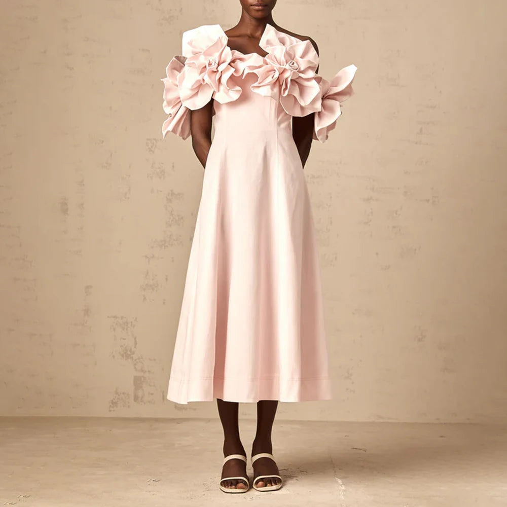 TWOTWINSTYLE Solid Slimming Elegant Dresses for Women Strapless Off Shoulder Patchwork 3D Flowers Fashion Dress Female Clothing