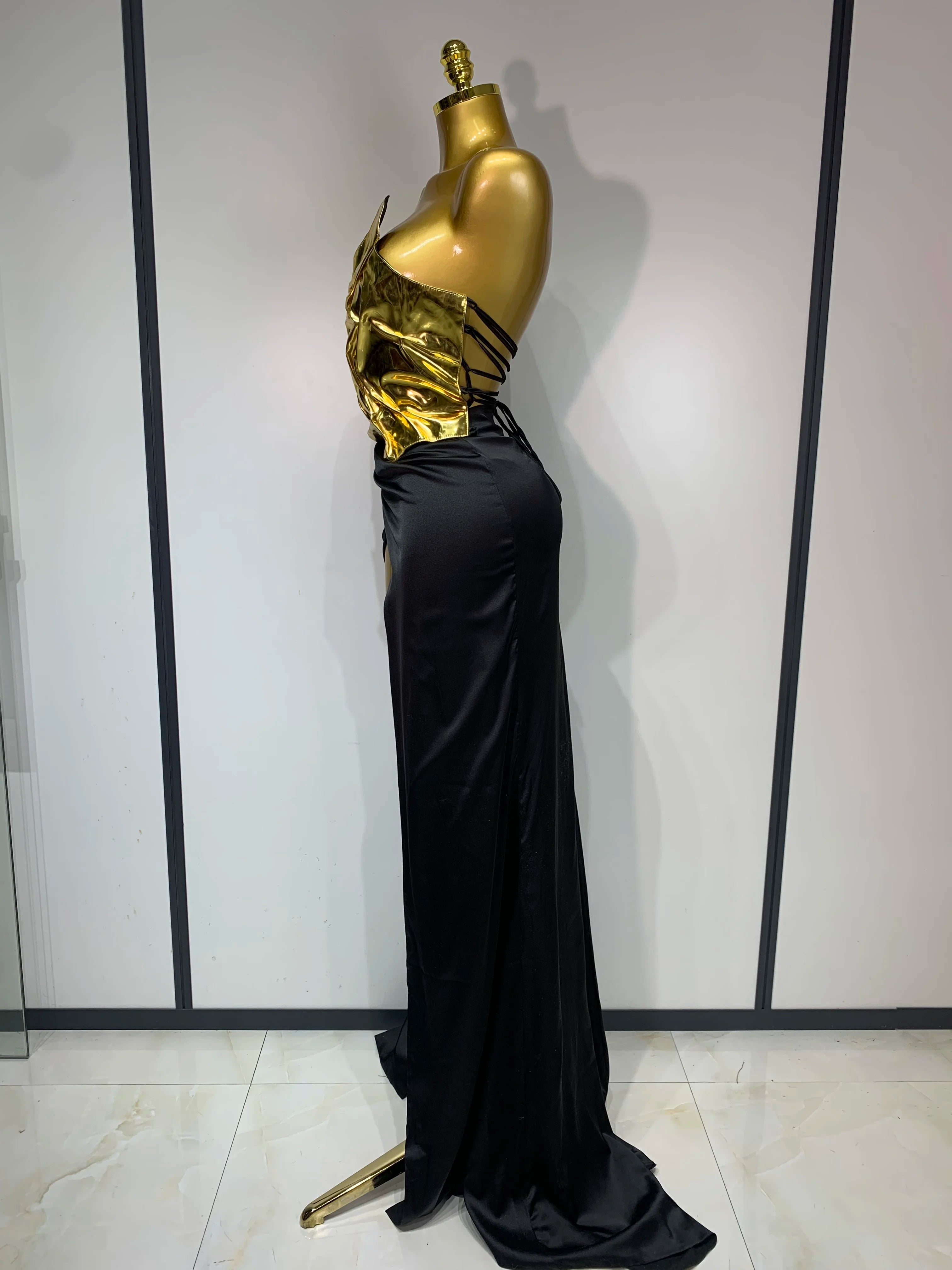2025 Arrival Women Gold Color Sexy Laced-up Tops 2 Pieces Set Long Dress Celebrate Evening Party Celebrity Elegant Dress