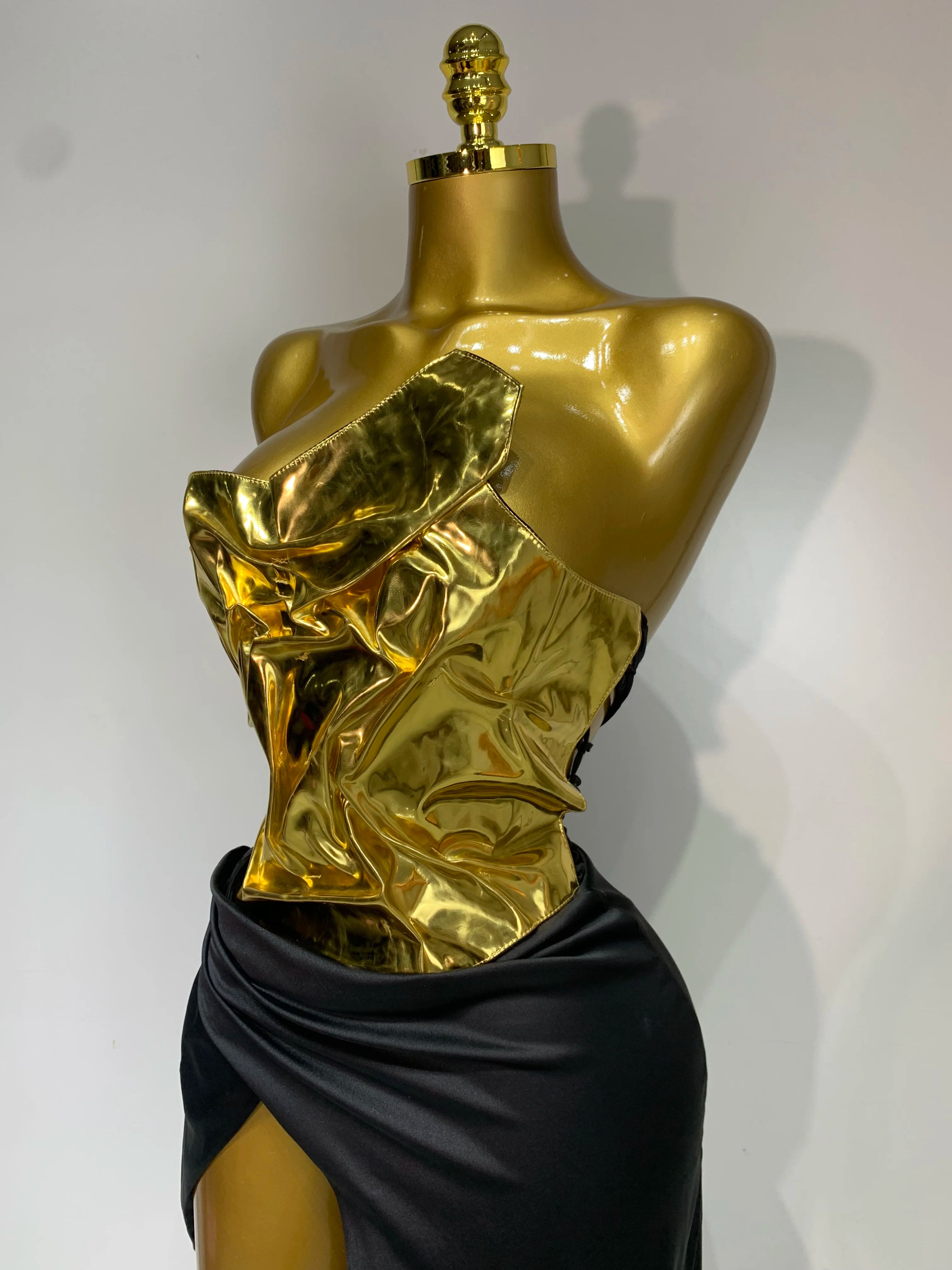 2025 Arrival Women Gold Color Sexy Laced-up Tops 2 Pieces Set Long Dress Celebrate Evening Party Celebrity Elegant Dress