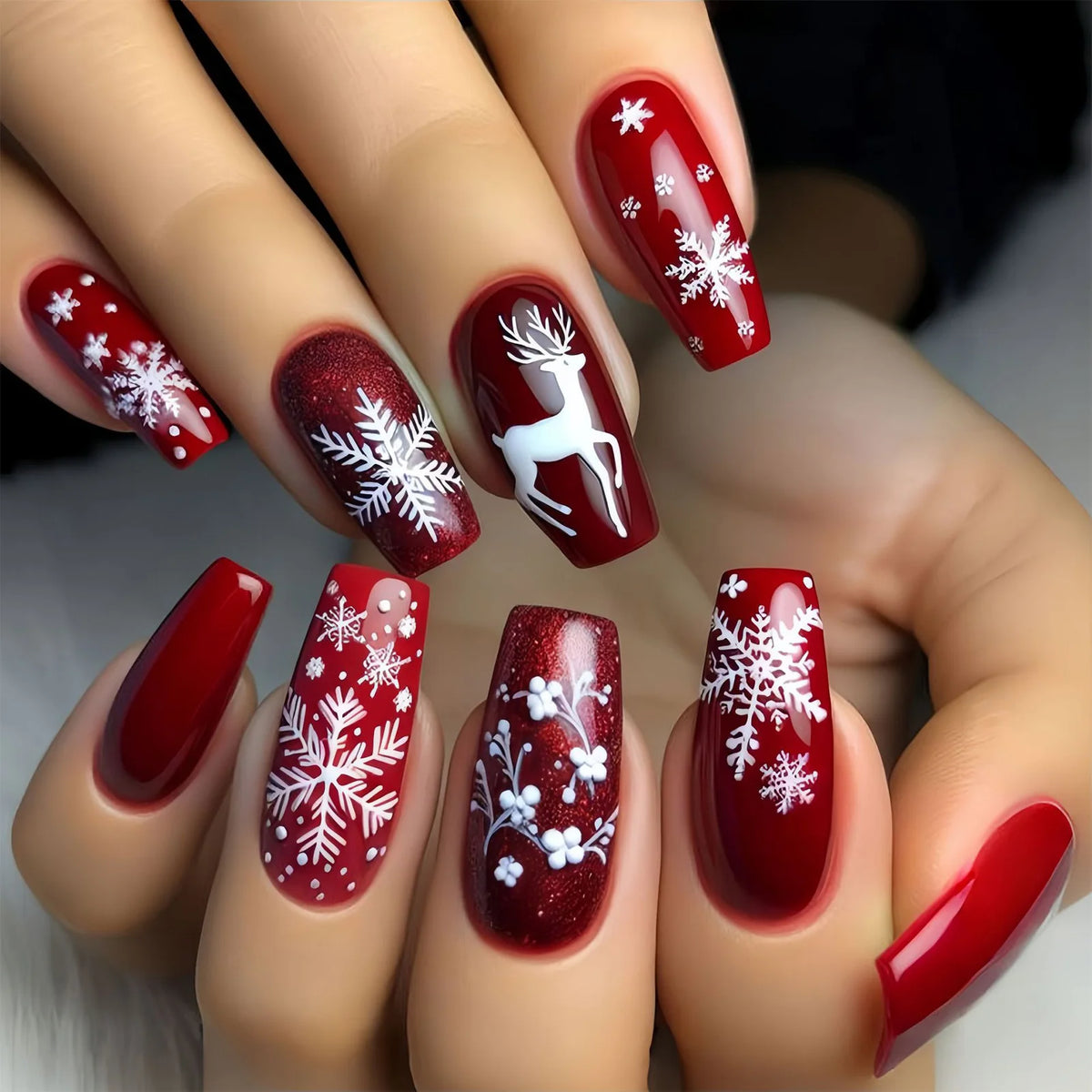 Christmas Red Fake Nails for Women Girls Charm Manicure Medium-length Coffin Press On Nails White Snowflake/Deer Printed 24Pcs