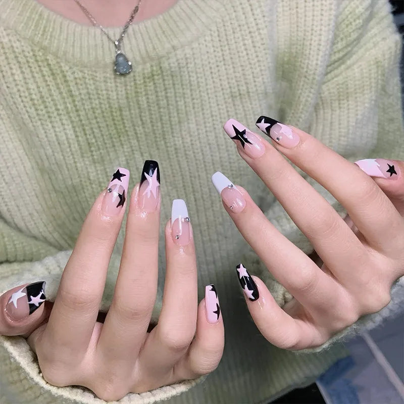 24pcs Y2K Fake Nails with Lovely Black Heart Designs Reusable French False Nails Full Cover Short Press On Nails for y2k Girls