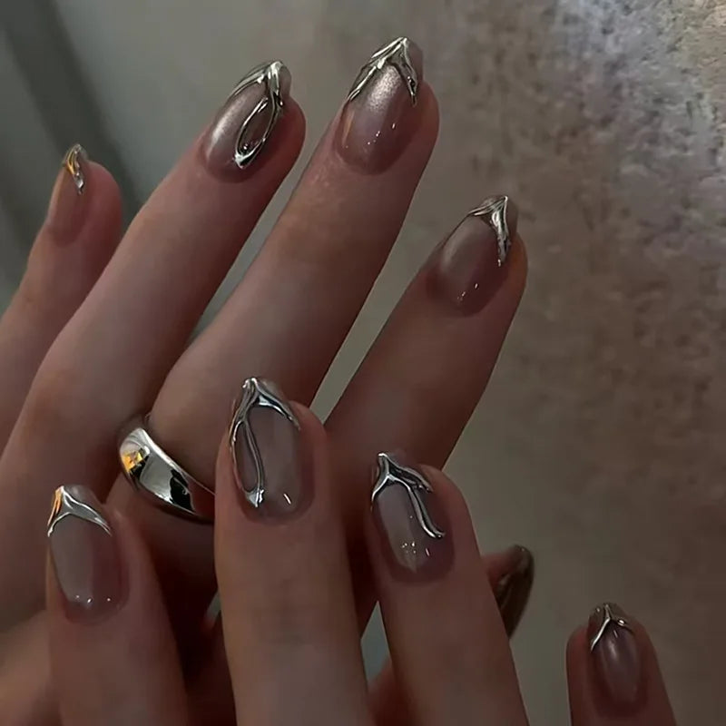 24Pcs Short Round Press on False Nails Silver Butterfly Love Heart Design Full Cover Nails Tips Rhinestone Detachable Fake Nails