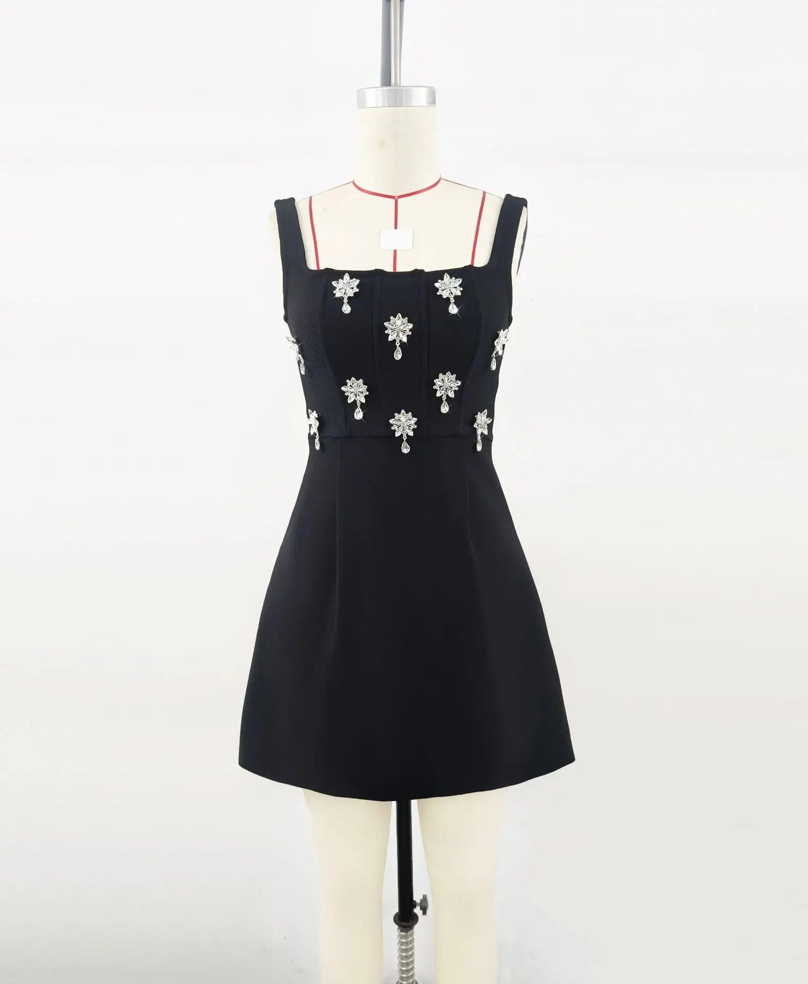 High Quality Women Sleeveless Sexy Square Collar A-Line Bodycon Mini Dress Fashion Celebrate Birthday Party Evening Dress
