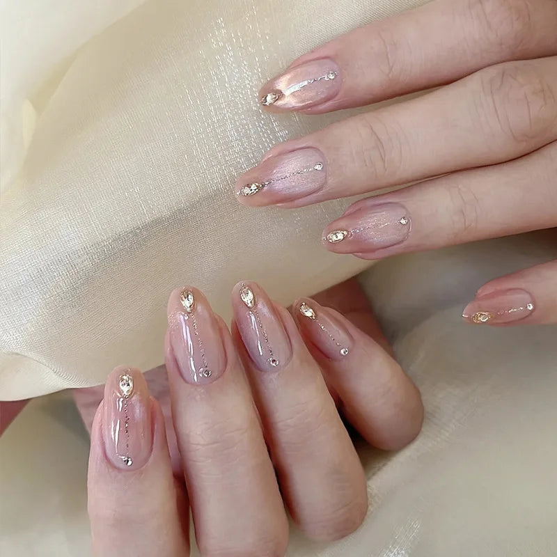 24Pcs Spring Wearing False Nails Short Almond Oval Nails with Red Love Rhinestone Designs Popular Nail Stickers for Spicy Girls
