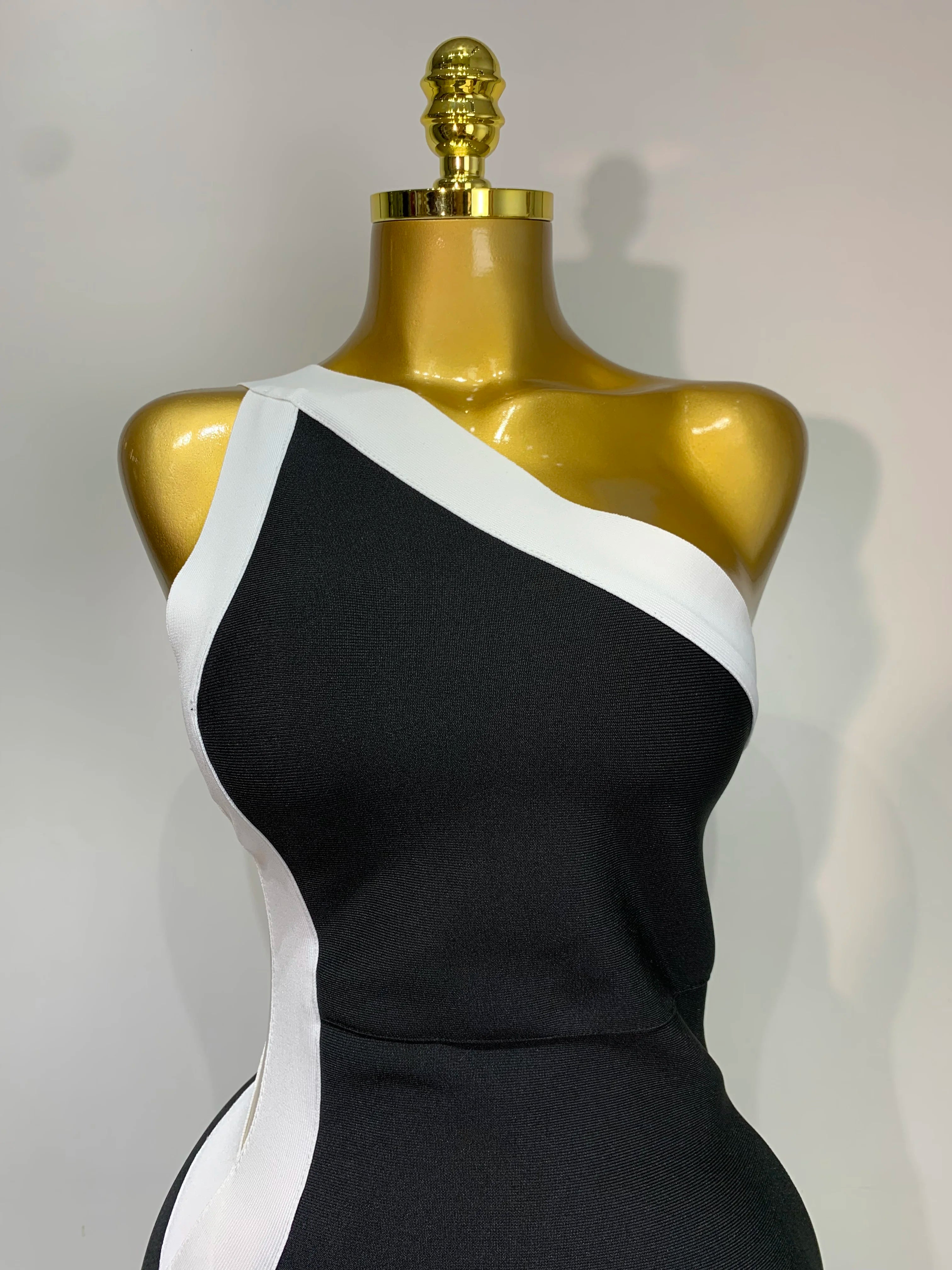 Women Sexy One Shoulder Split Black White Patchwork Bandage Bodycon Dress 2025 Celebrity Elegant Evening Party Birthday Outfit