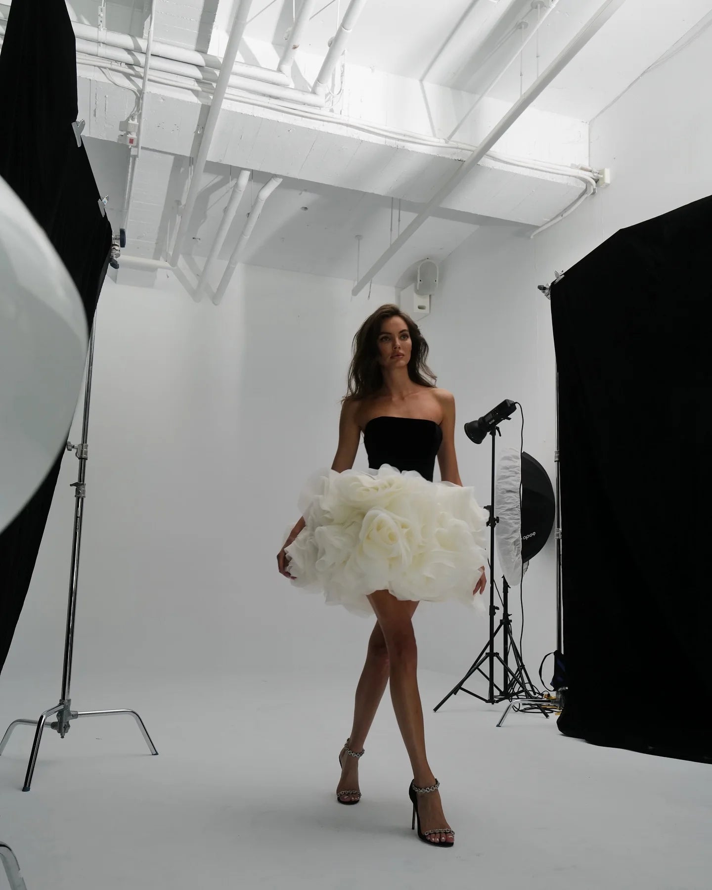 2025 New Summer Women Sexy Strapless Ball Gown Mini Cute Dress Big Florals Celebrate Birthday Party Photo Shoot Outfit