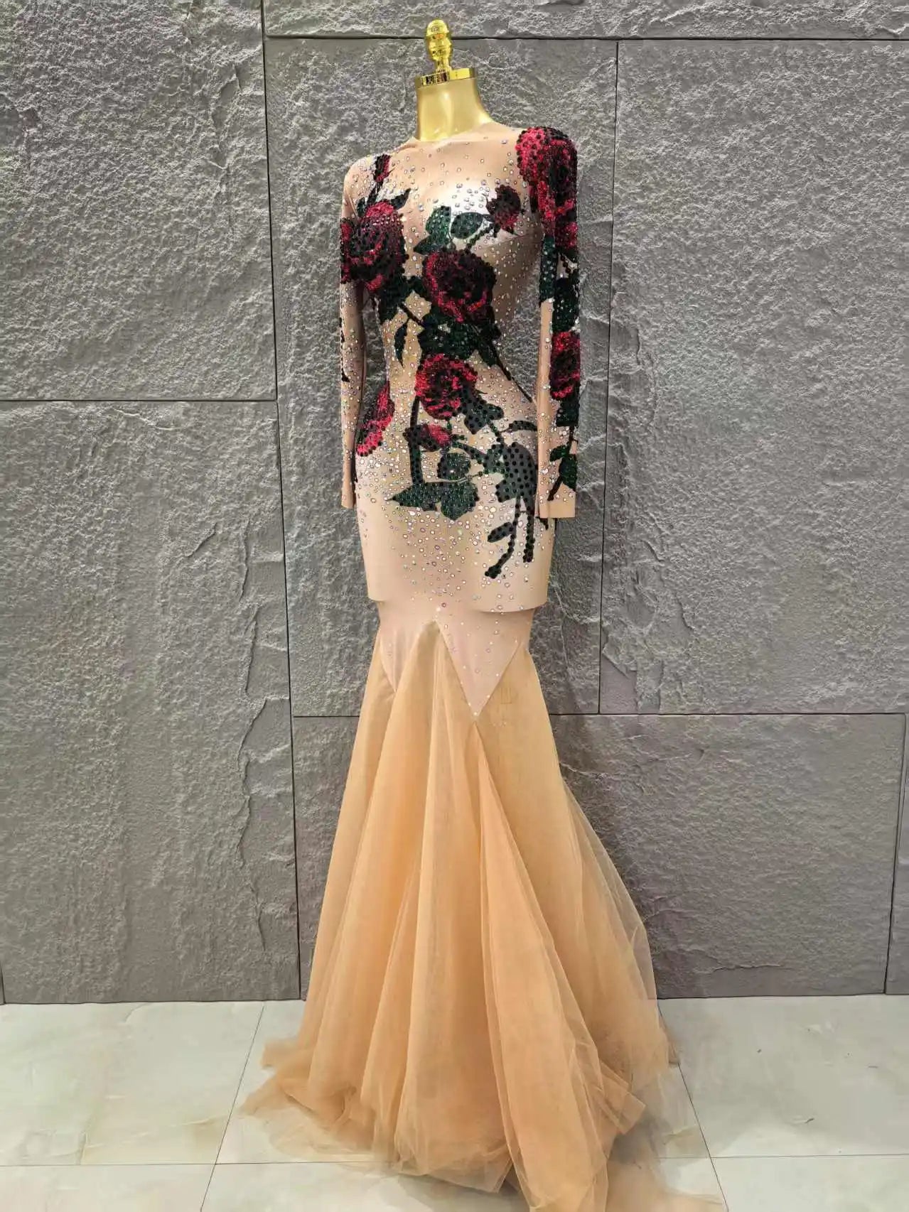 Women Long Sleeve High Stretch Shinning Rhinestones Bodycon Long Maxi Dress Celebrate Evenign Party Bar Singer Stage Wear