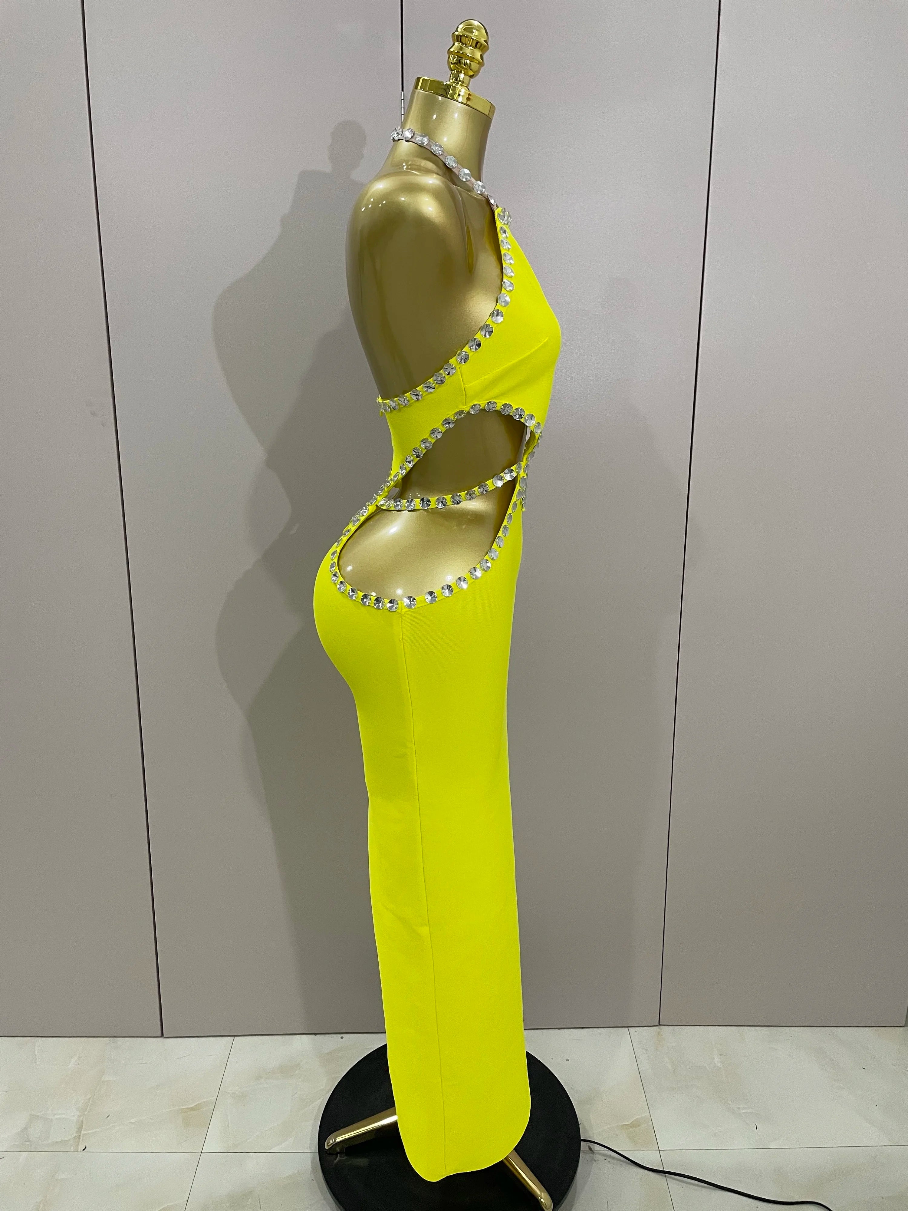 Luxury Sexy Backless Halter Beading Maxi Long Lemon Yellow Bandage Dress 2025 Women Elegant Evening Club Birthday Party Dress