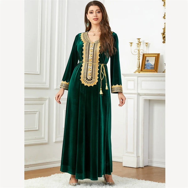 2024 Autumn Winter Velvet Abaya Embroidery for Muslim Women Maxi Dress Turkey Arabic Kaftan Robe Eid Party Dubai Robes Vestidos