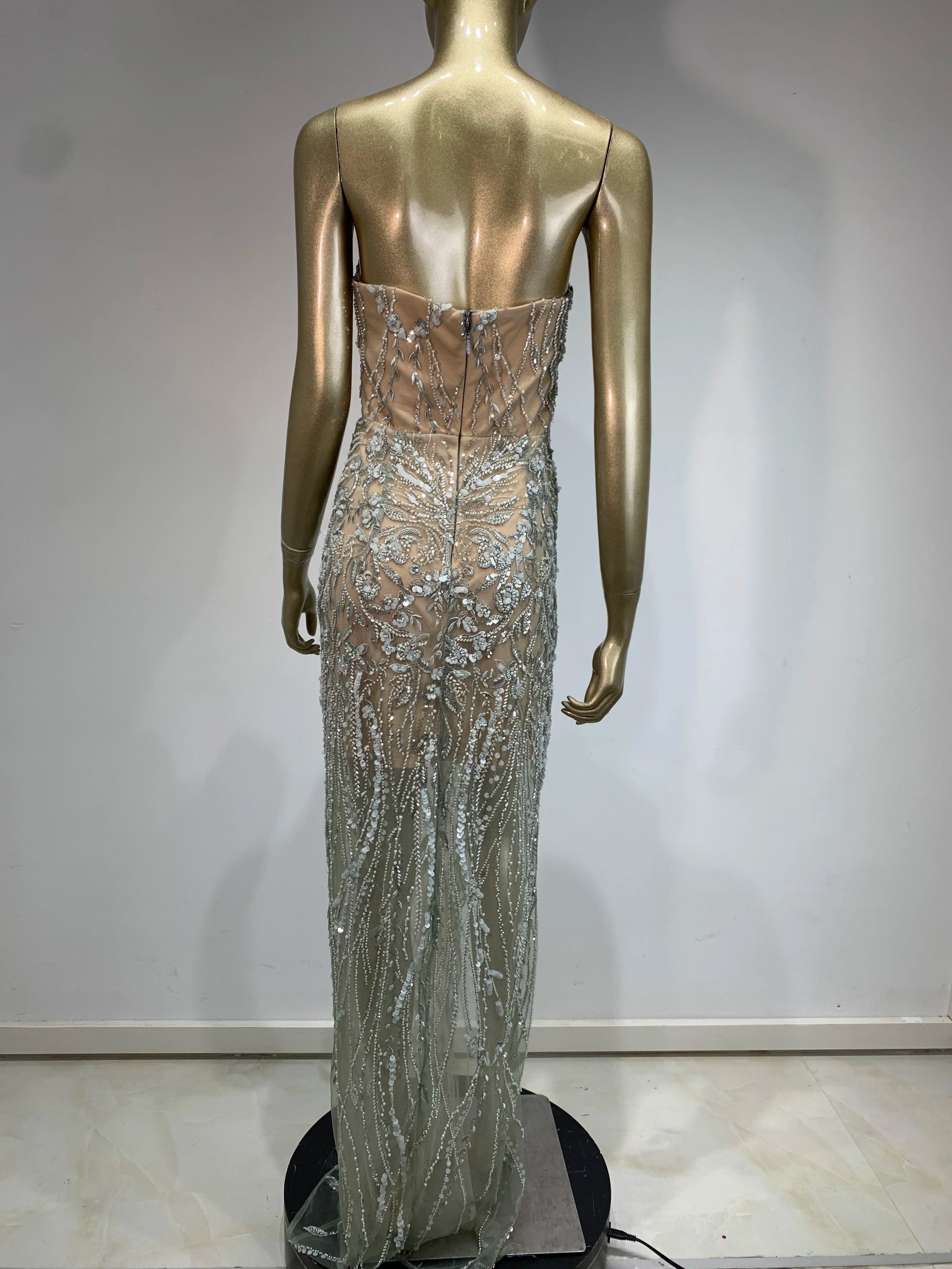 Luxury Sexy Strapless Feather Sequins Silver Beading Maxi Long Women Celebrity Dress Elegant Party Evening Vestido