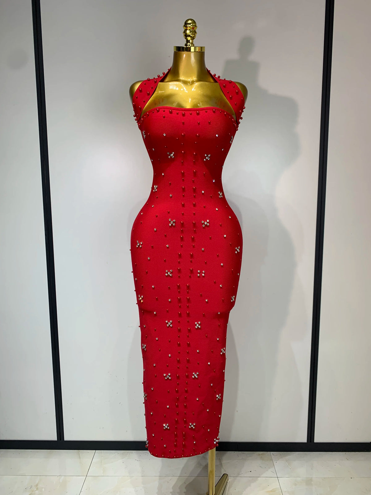 Elegant Sparkly Rhinestone Pearl Halter Backless Bodycon Bandage Long Dress 2025 Women Luxury Birthday Evening Party Gowns