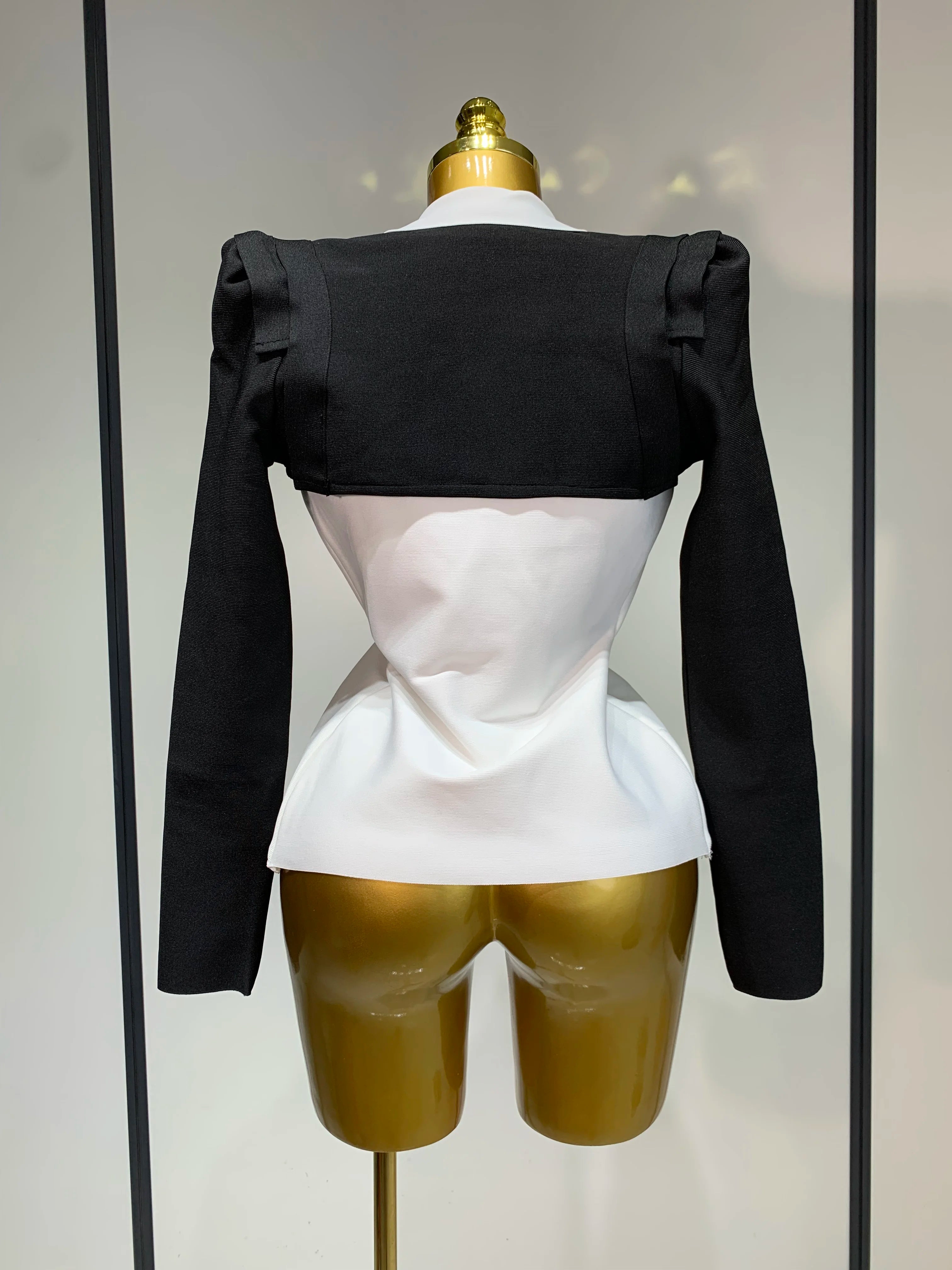 2025 New Designer Fashion Black White Bandage Jacket Two Piece Set Women Slim Fit Diamond Button Suit Jackets Coat