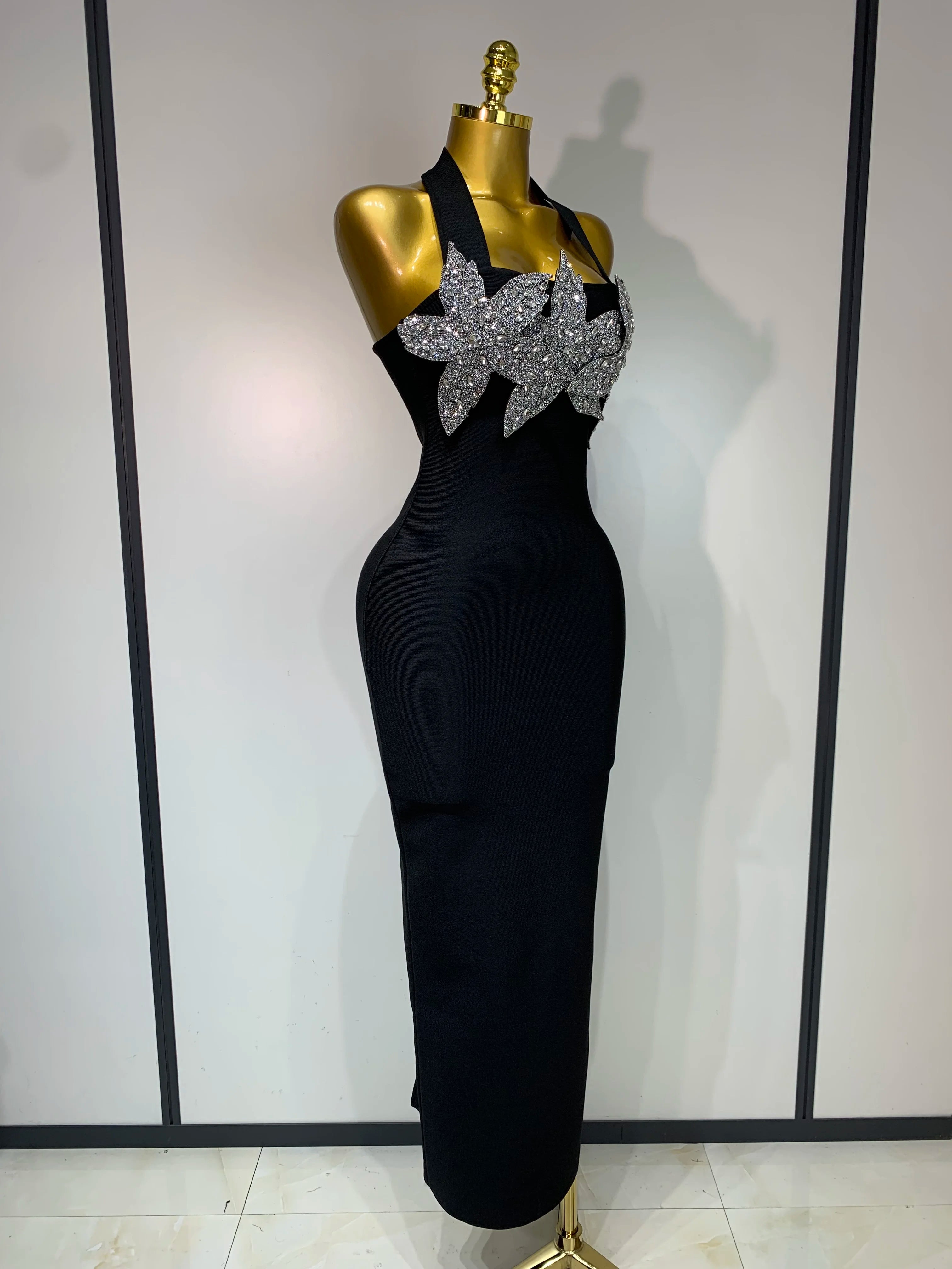 Women Sexy Sleeveless Halter Backless Shiny Diamond Flower Bodycon Bandage Dress Celebirty Elegant Evening Party Birthday Dress