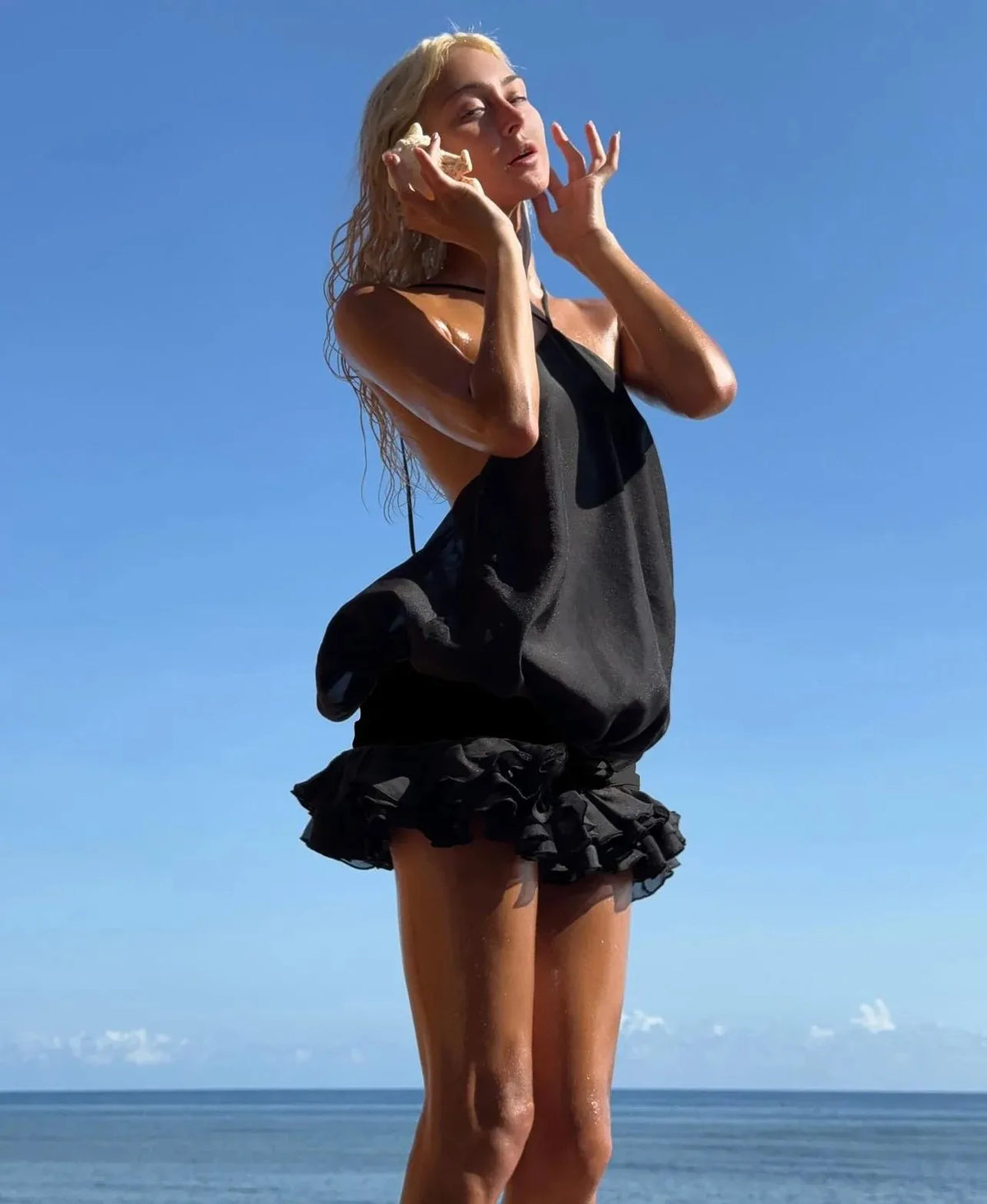 2025 New Summer Black Color Women Sexy Halter Backless Loose Ball Gown Mini Dress Beach Style Girls' Vacation Birthday Outfit