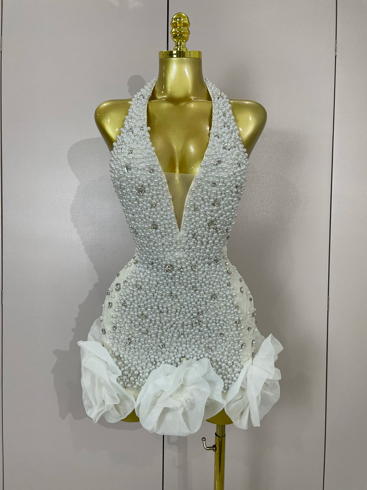High Quality Luxury Shiny Diamonds Pearl Flowers Deep V Halter Short Dress Women Celebrate Eveing Celebrity Birthday Party Dress