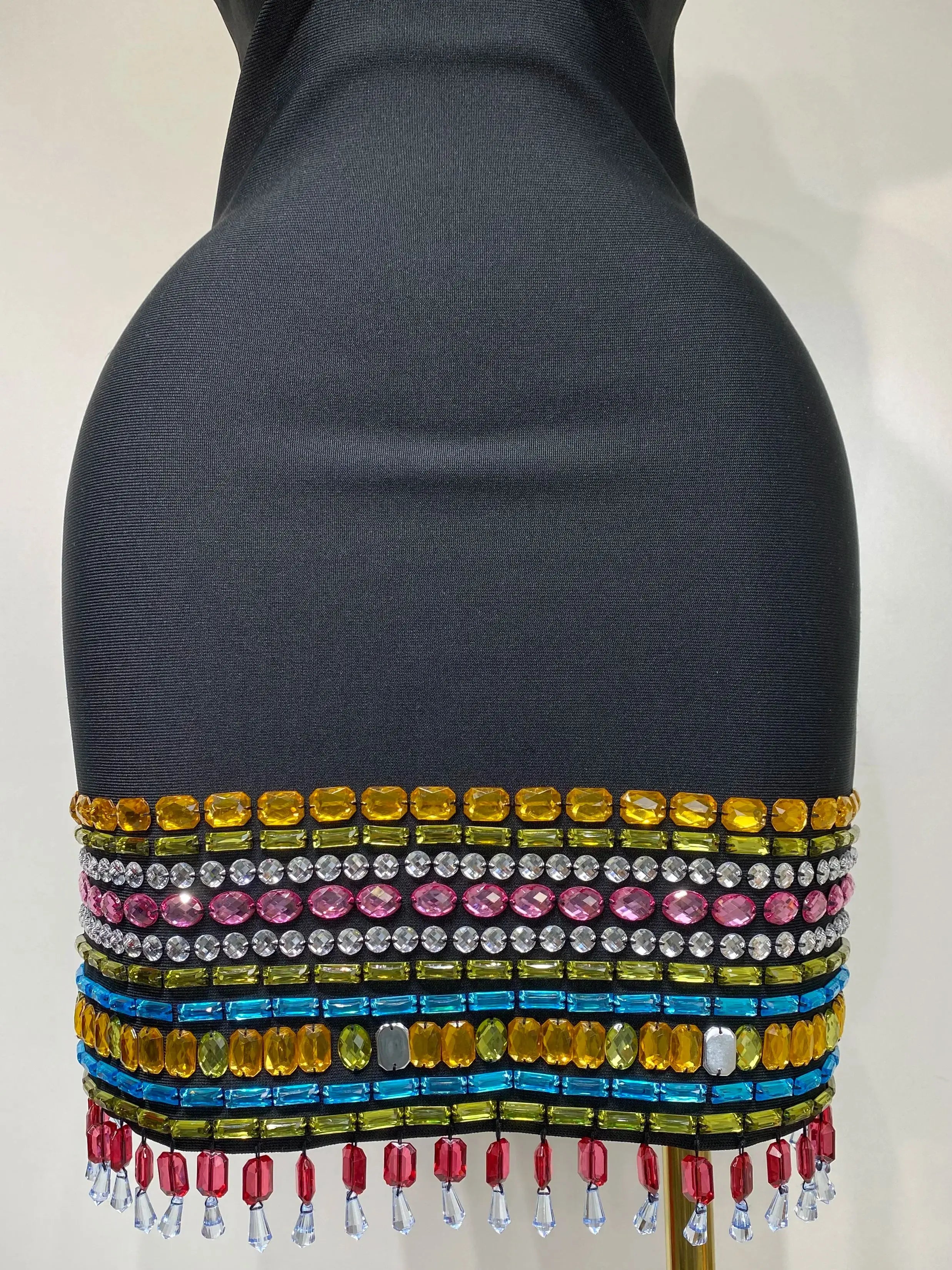 Sparkly Colorful Diamonds V Neck Black Bodycon Bandage Dress 2025 Celebrity Elegant Evening Club Party Luxury Birthday Dresses
