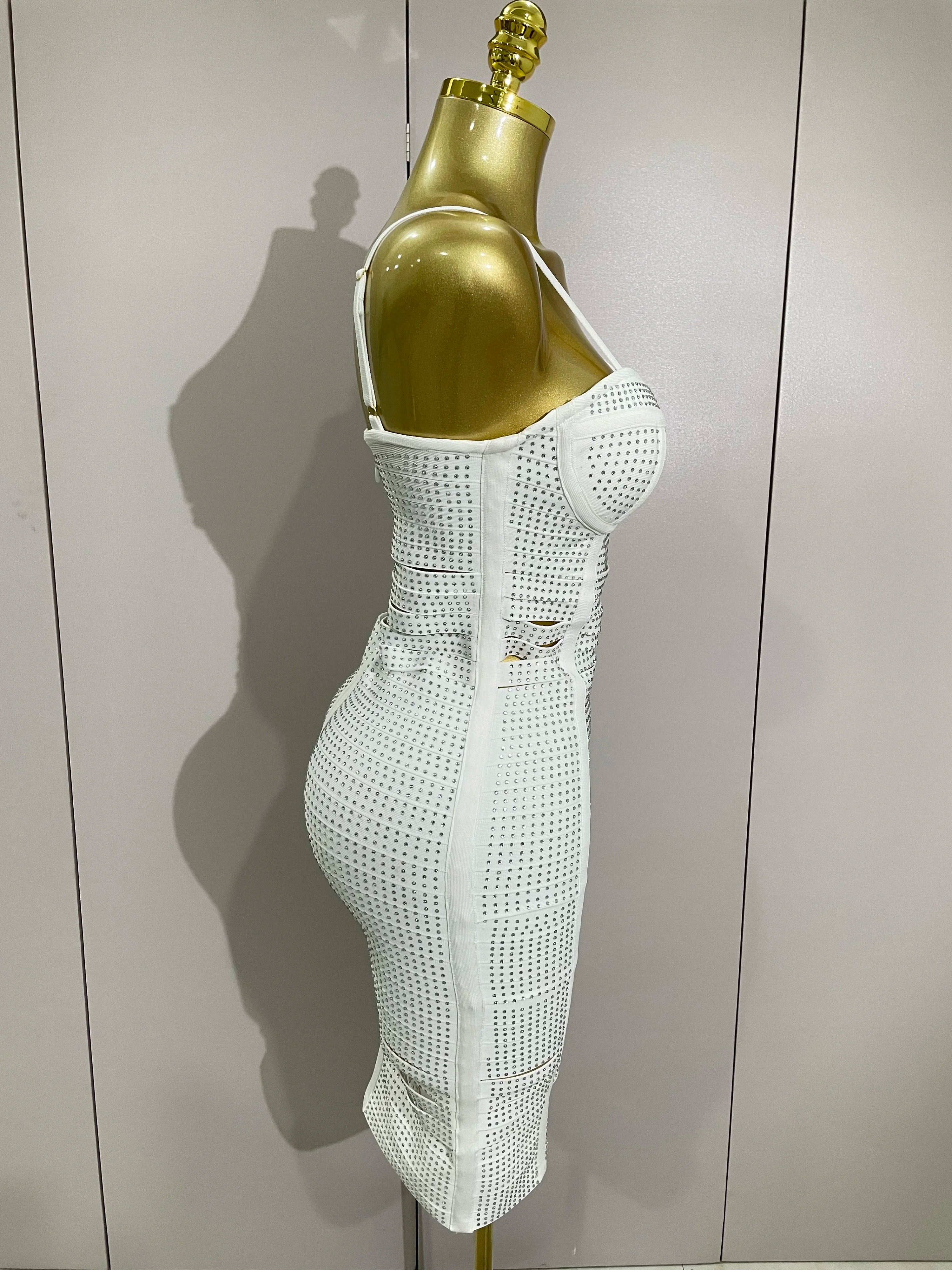 Shiny Diamond White Sleeveless V-neck Slim Short Dress 2025 Women Elegant Evening Club Prom Birthday Cocktail Dresses Vestido
