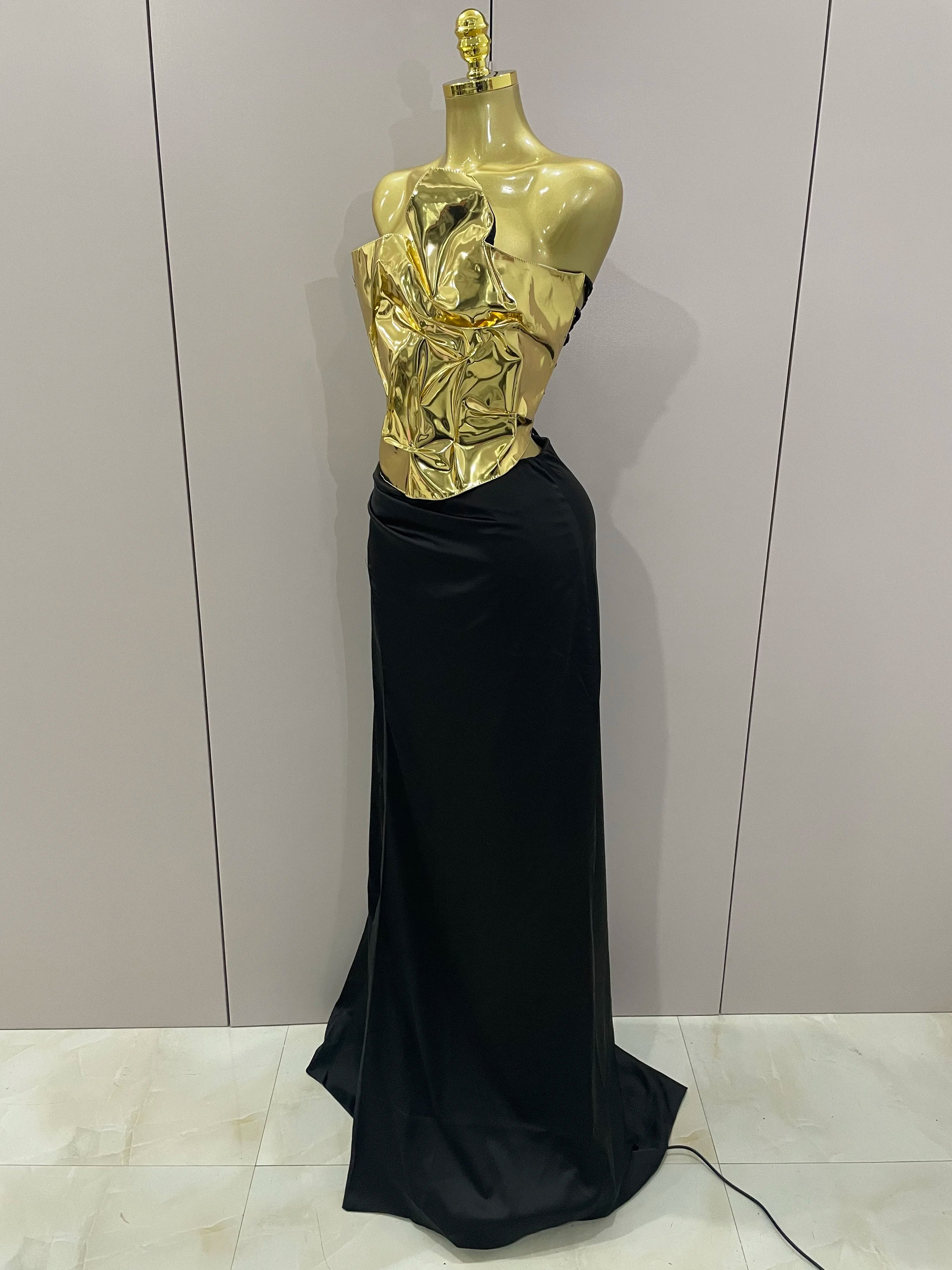 2025 New Arrival Gold Color Sexy Laced-up Tops 2 Pieces Set Long Dress Women Celebrate Evening Party Celebrity Elegant Dress