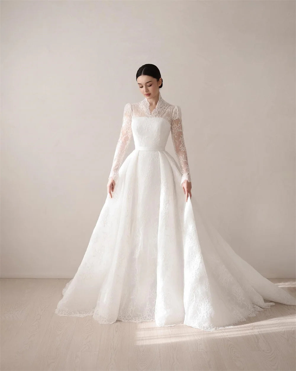 Modest V Neck Full Lace Long Sleeves Wedding Dresses A Line Soft Tulle Bohemian Bridal Dress for Bride Vestido de noiva Elegant