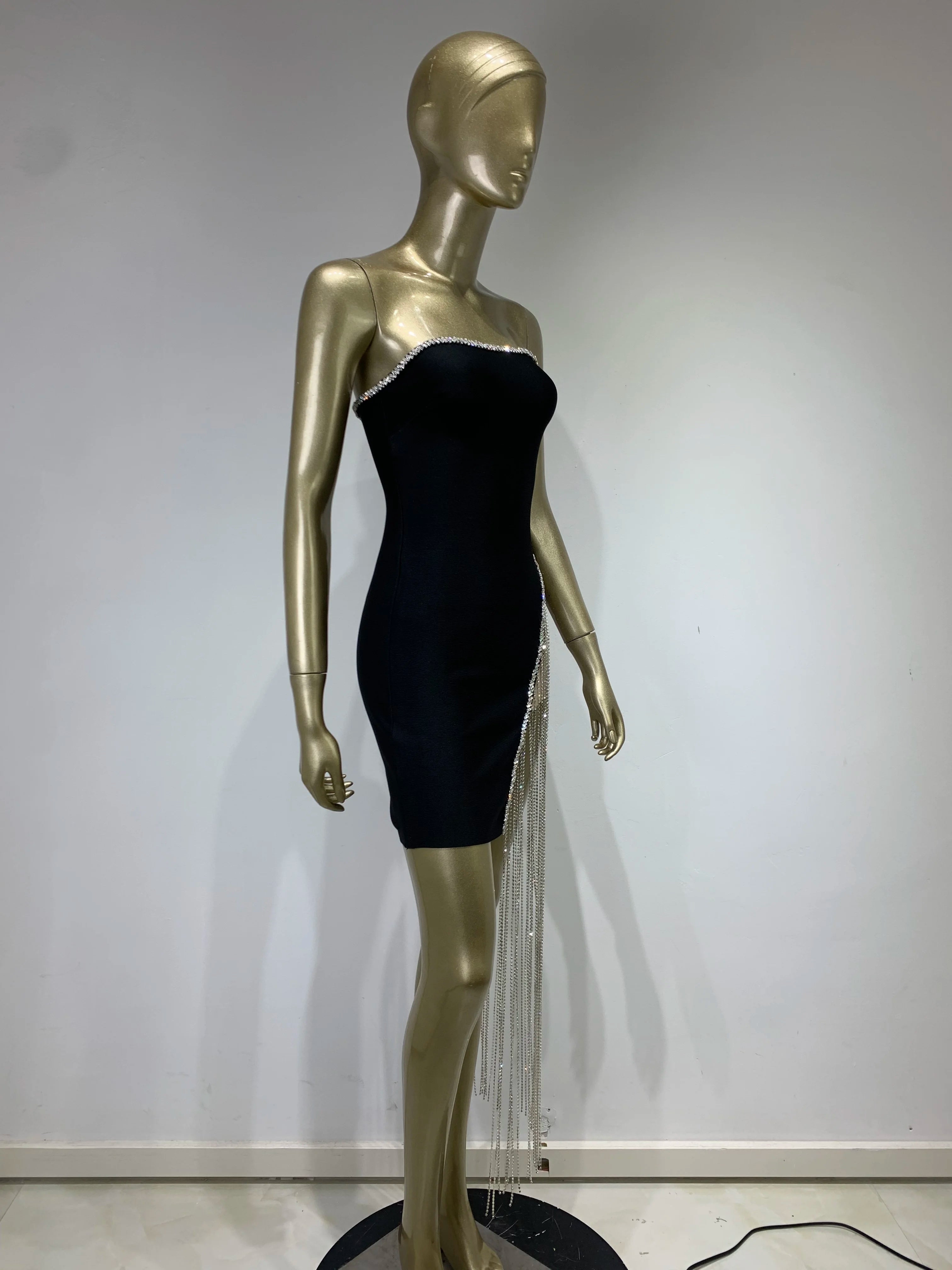 Luxury Women Summer Sexy Strapless Diamonds Crystal Black Mini Bodycon Bandage Dress Elegant Evening Club Party Dress