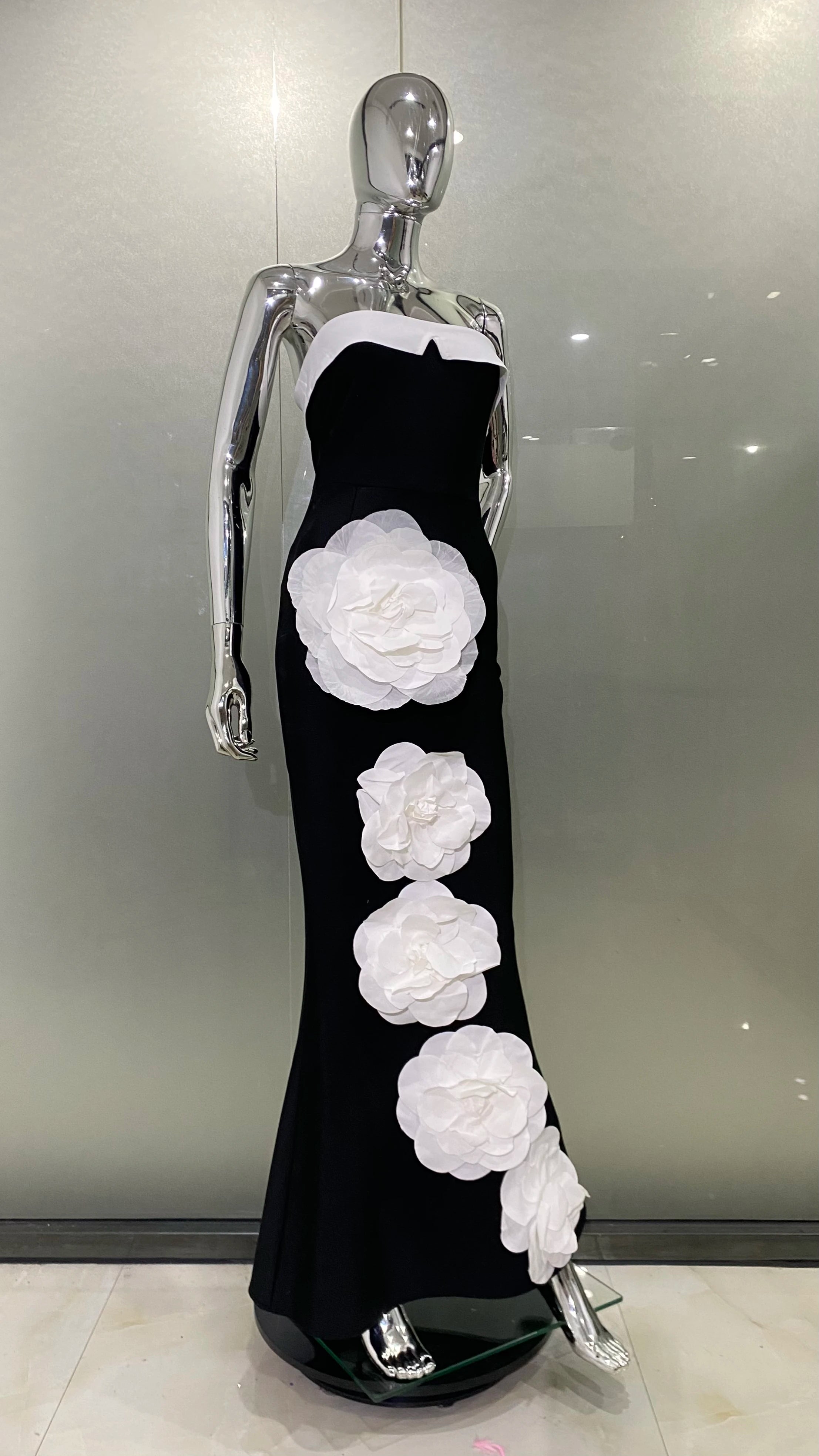 New Arrival Women Sexy Strapless Bodycon Long Bandage Dress White Florals Elegant Evening Party Celebrate Birthday Dress