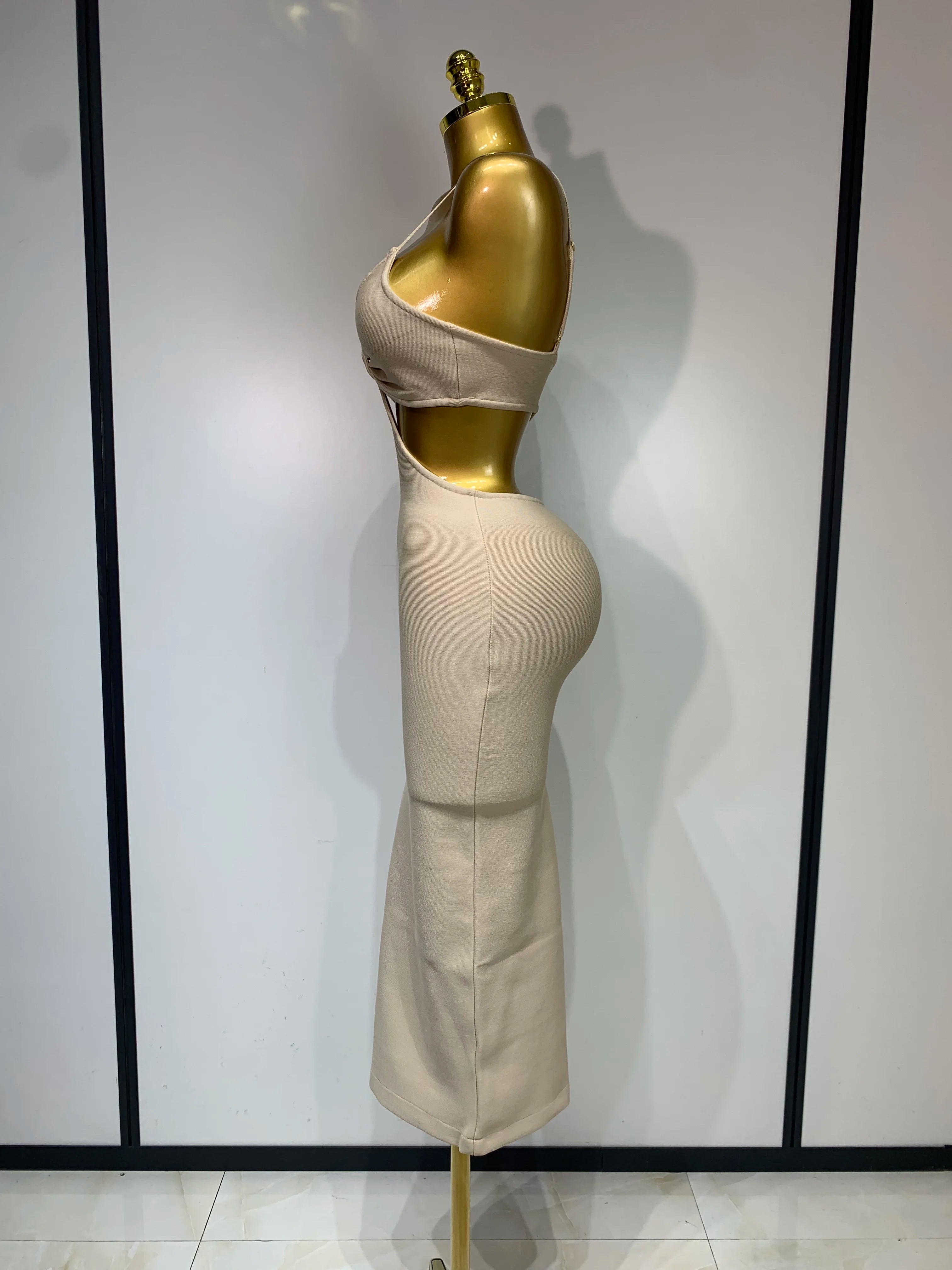 Women Sexy V Neck Backless Khaki Bodycon Bandage Dress 2025 Celebrity Elegant Evening Club Party Luxury Birthday Dress