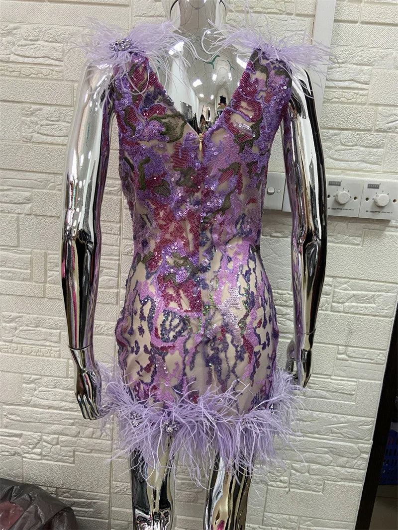 2024 New Fashion Women Sleeveless Sexy V-Neck Shinning Sequins Feathers Bodycon Mini Dress Elegant Evening Party Dress Outfit