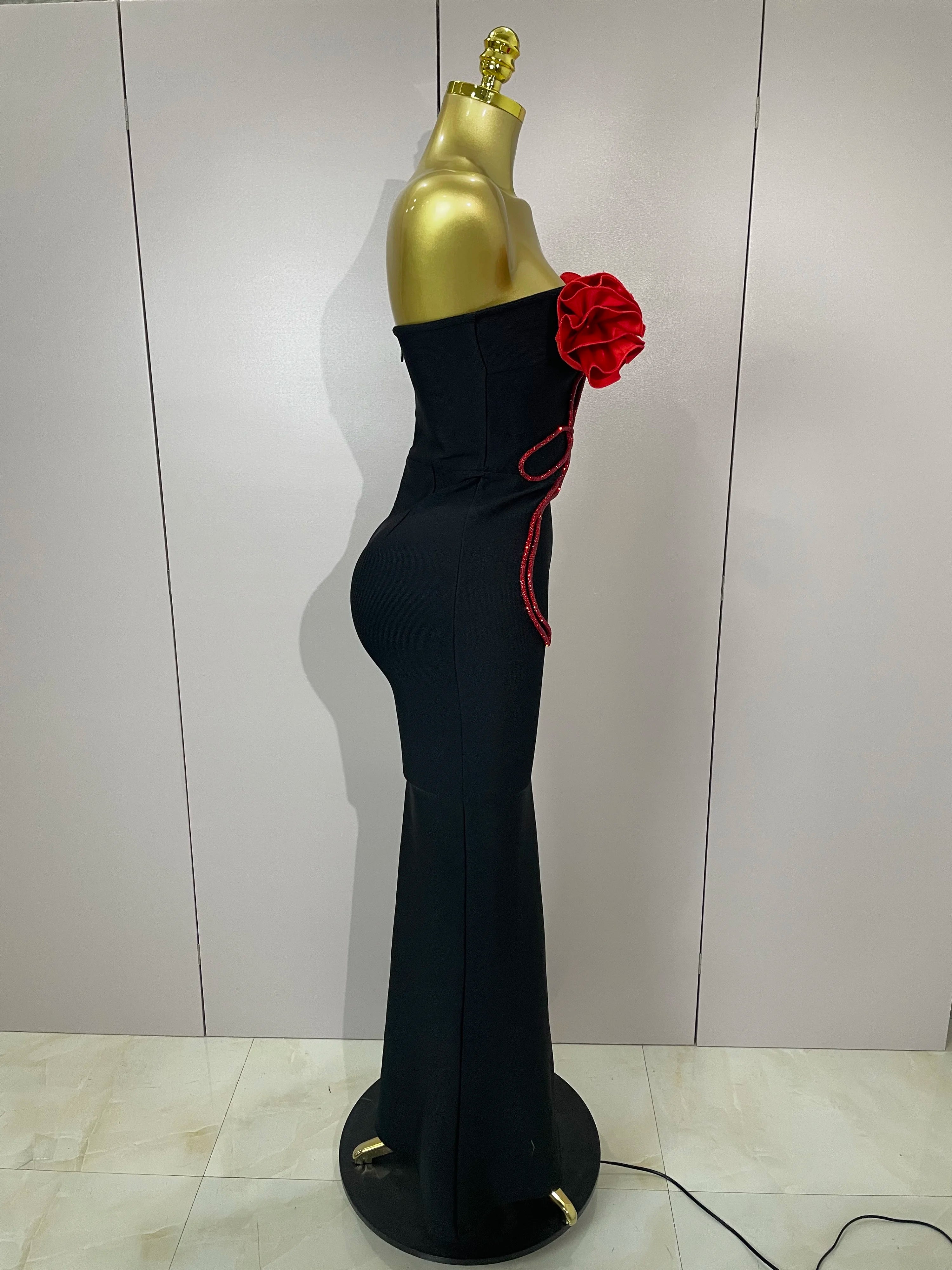 2025 New Arrival High Quality black Off Shoulder Red Flower Bandage Long Dress Women Elegant Fshion Celebrity Party Dress