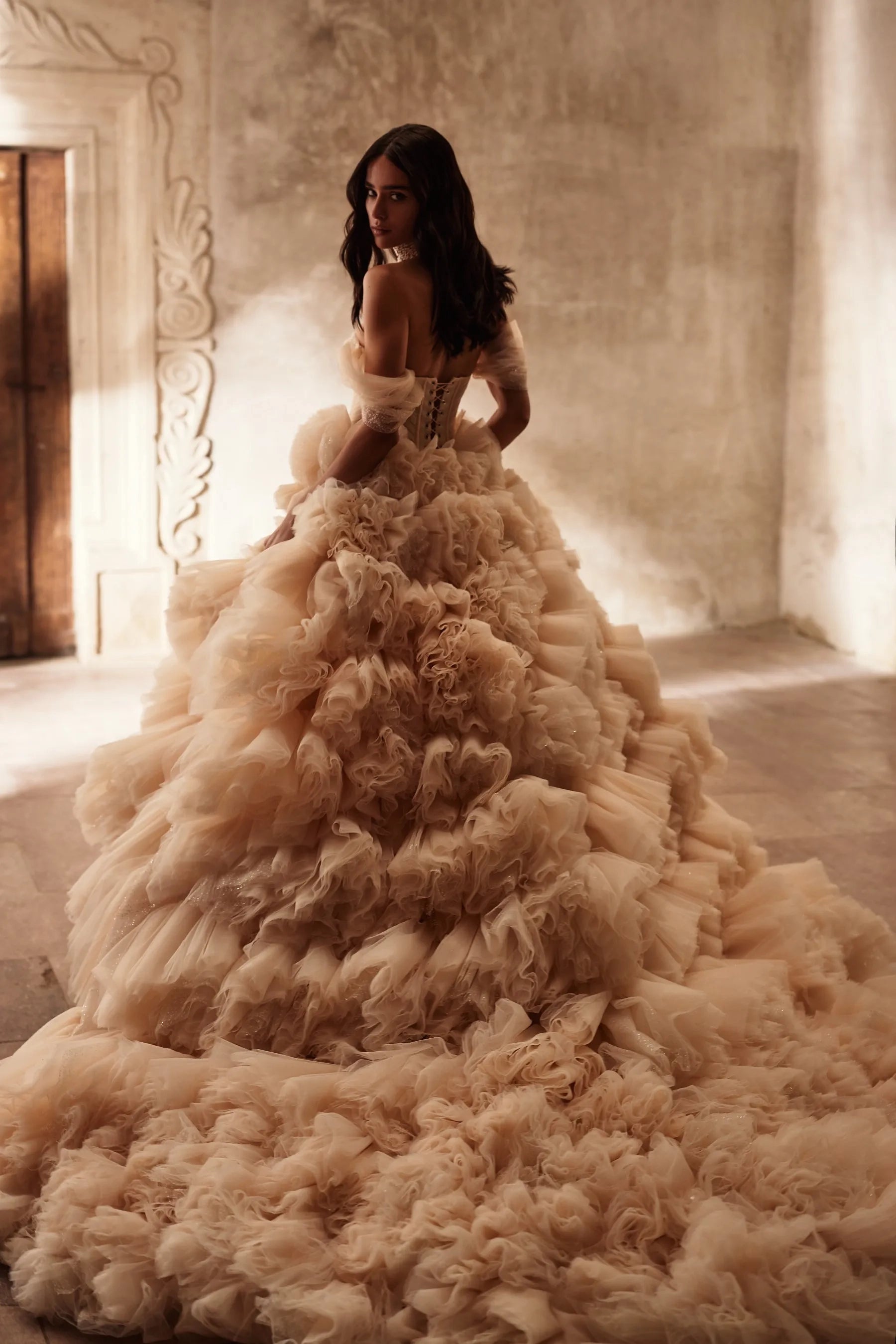 Robe de mariée en Tulle à plusieurs niveaux pour femmes, épaules dénudées, Corset en cœur, robe de mariée scintillante 